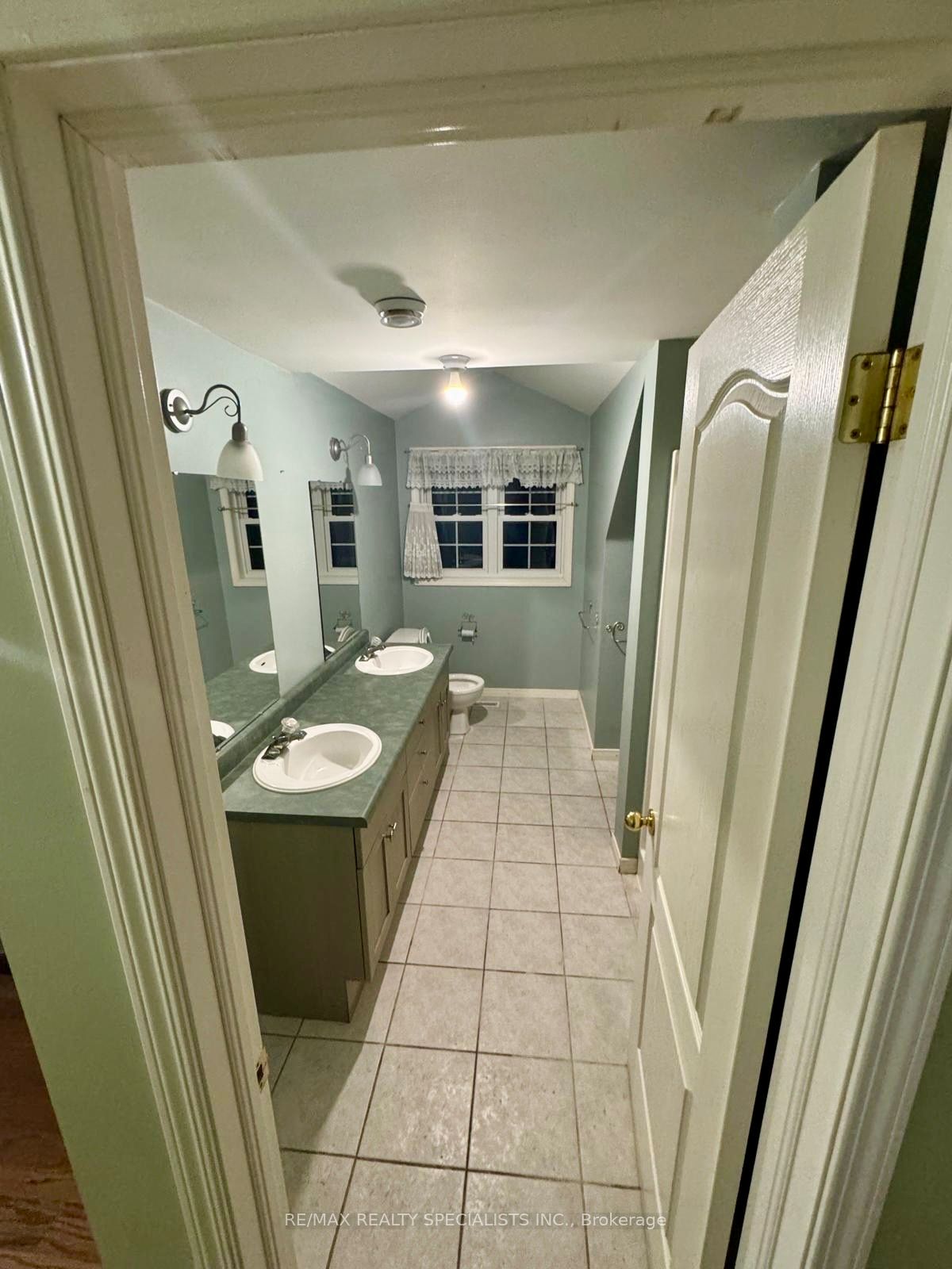 7940 Churchville Road W Property Photo 8