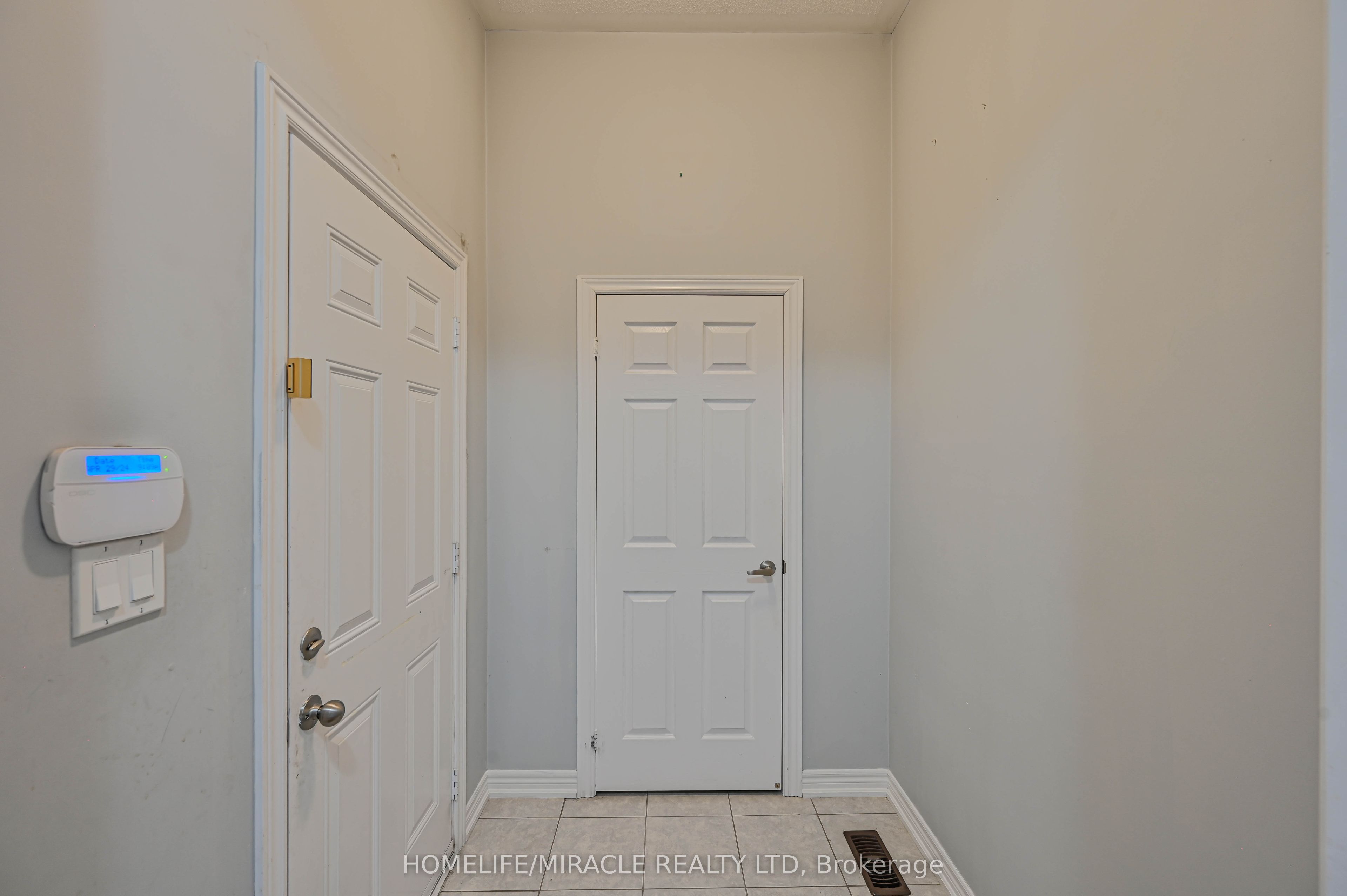 58 Doris Pawley Crescent Property Photo 7