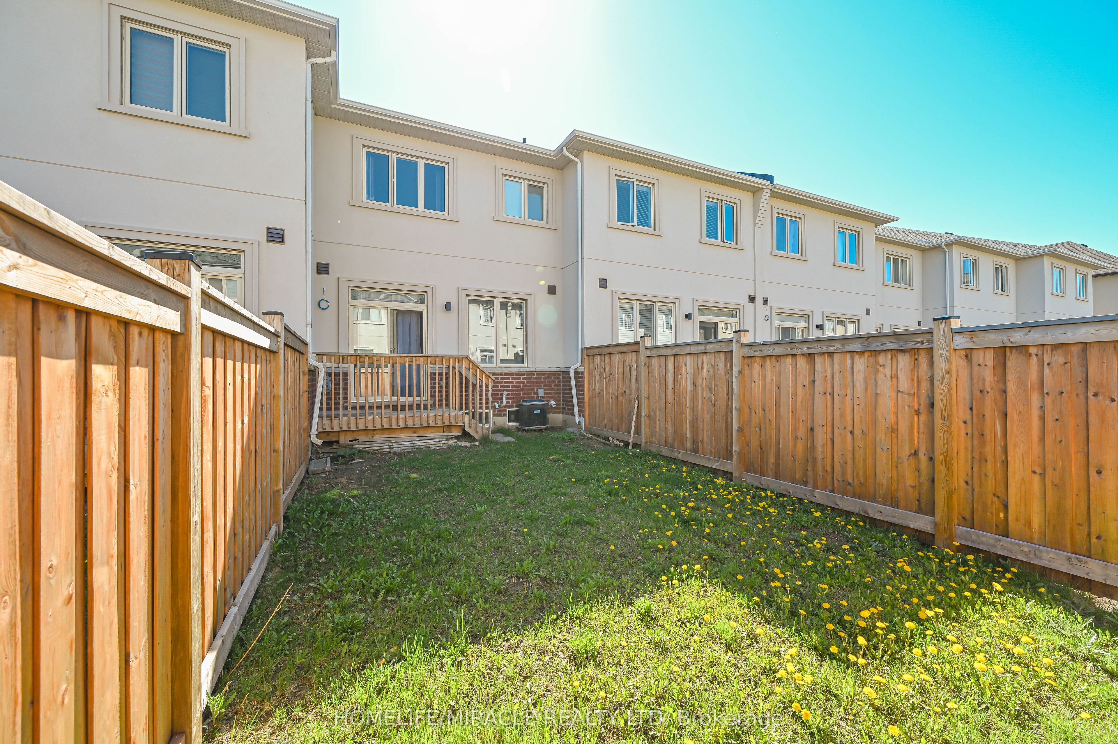58 Doris Pawley Crescent Property Photo 23