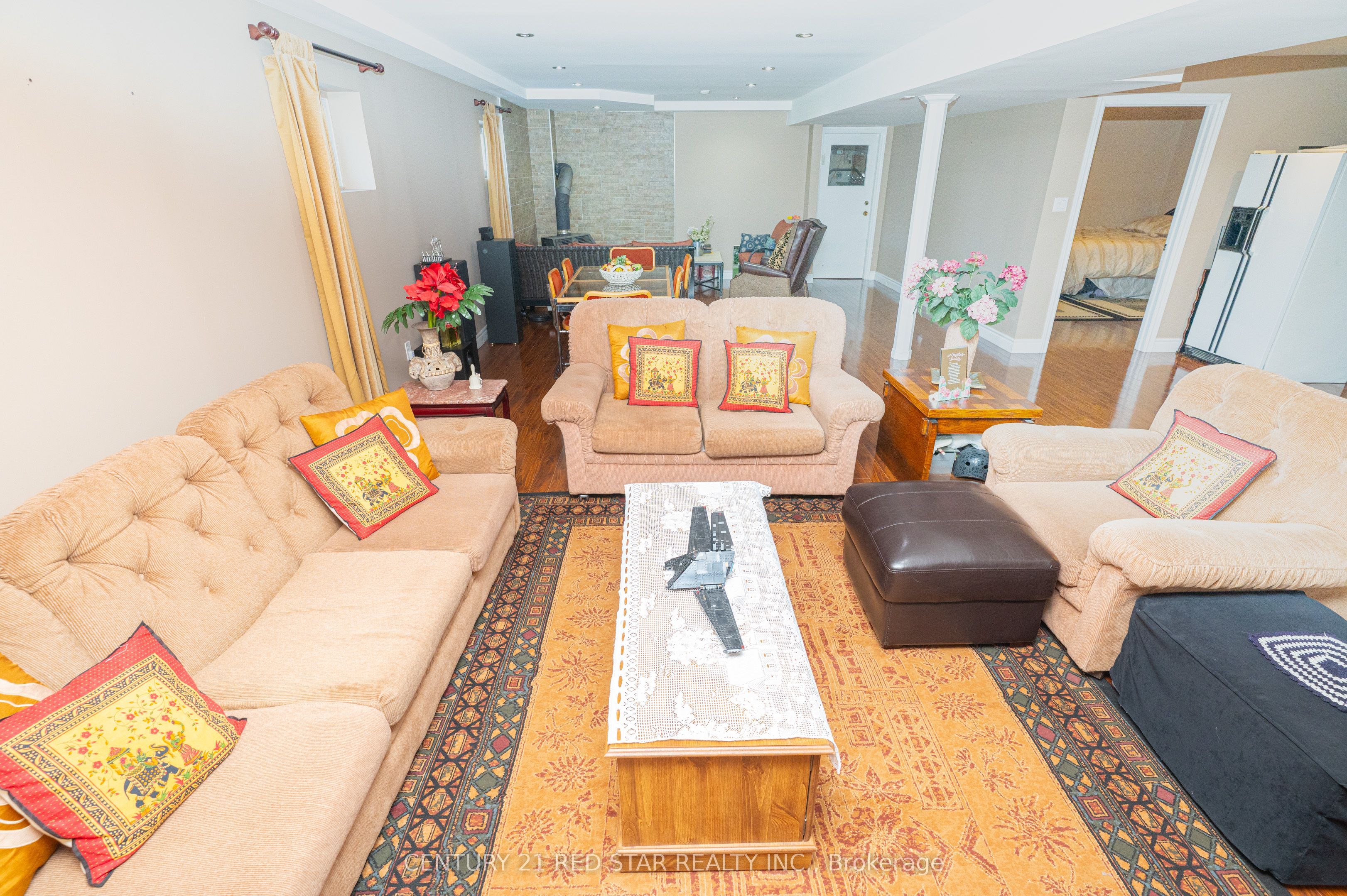 5955 Mayfield Road Property Photo 31
