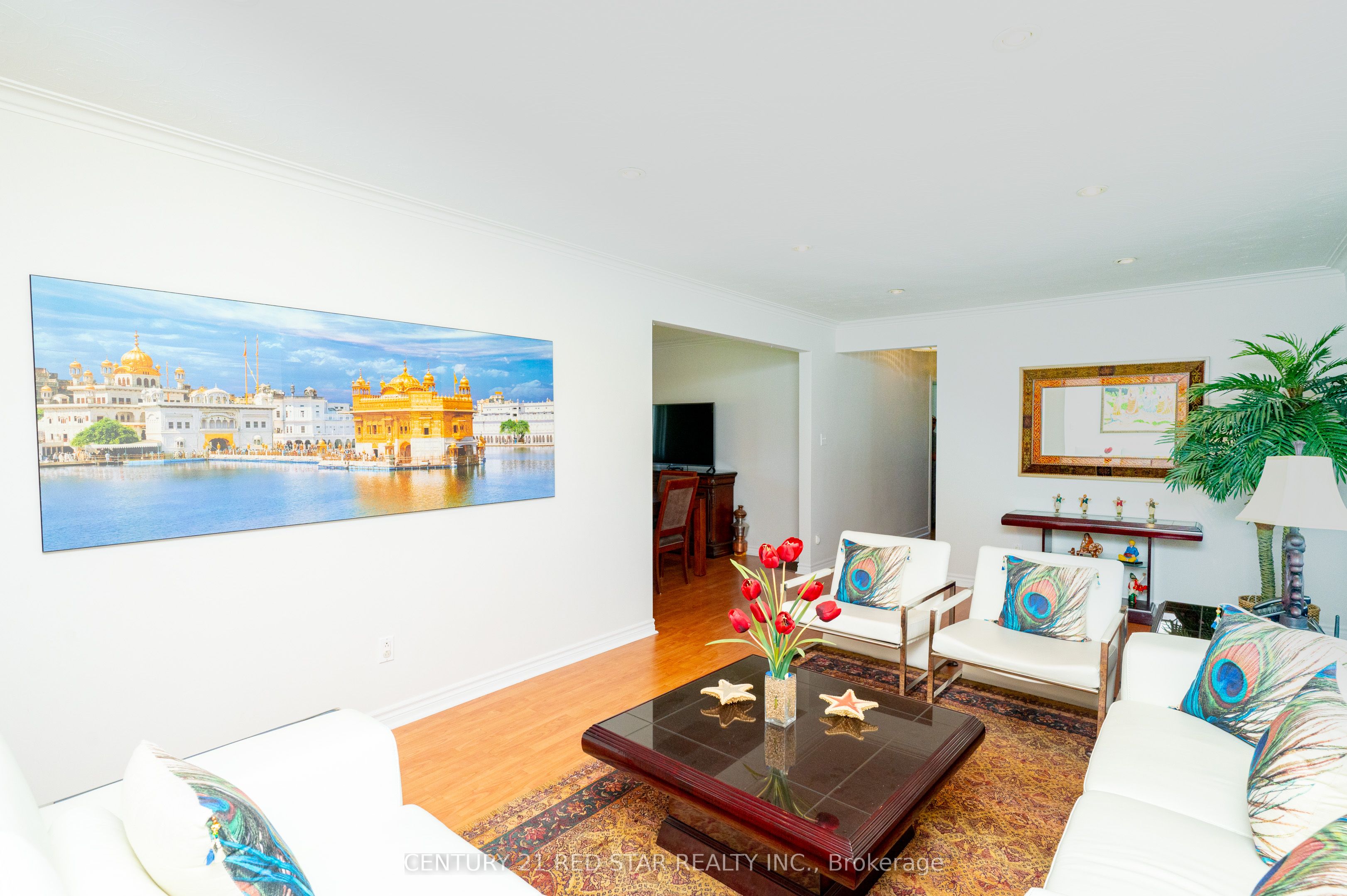 5955 Mayfield Road Property Photo 5