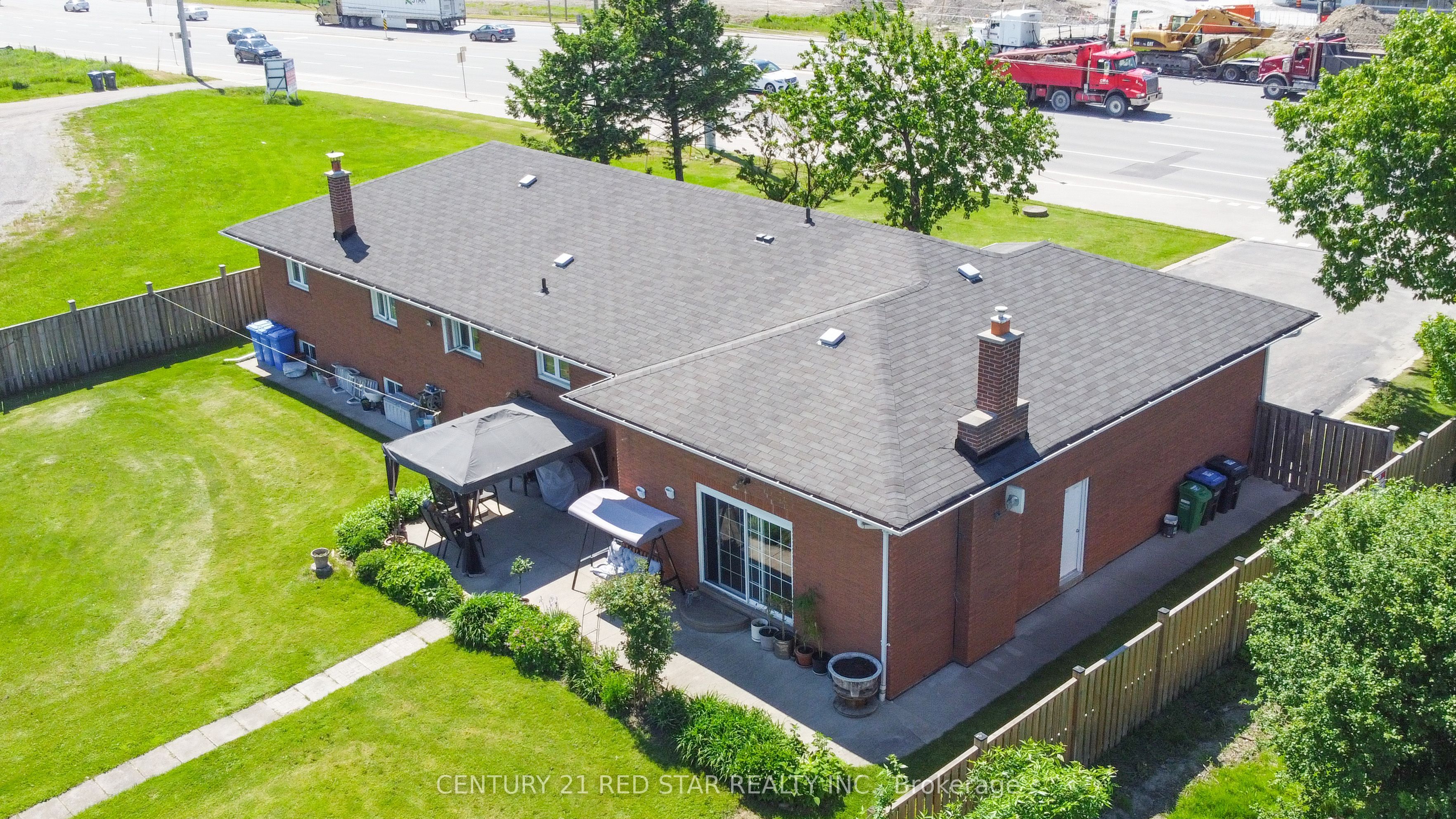5955 Mayfield Road Property Photo 37