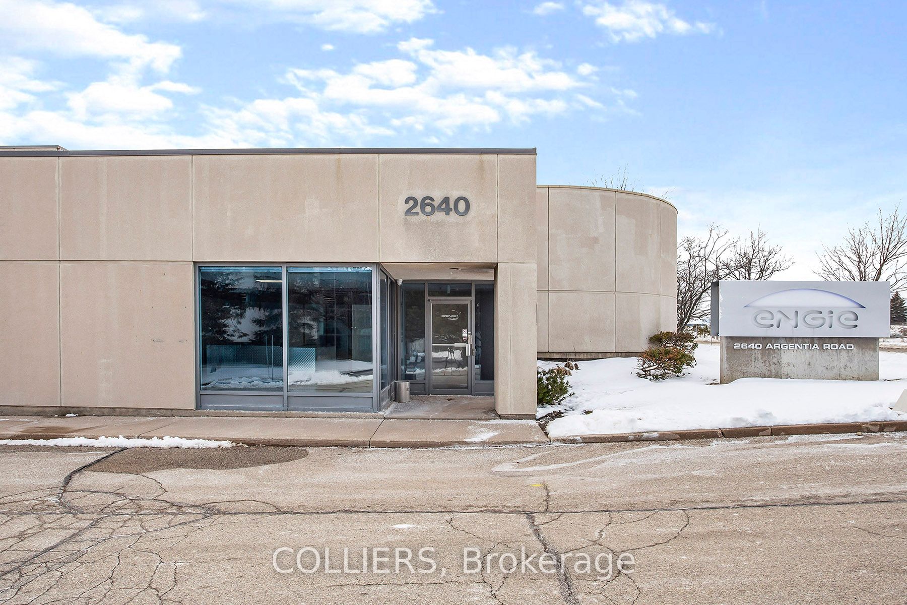 2640 Argentia Rd Property Photo 1