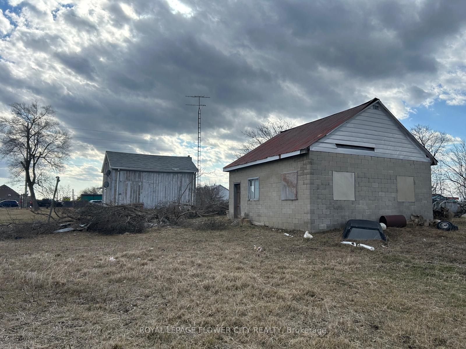 13961 Hurontario Street Property Photo 3