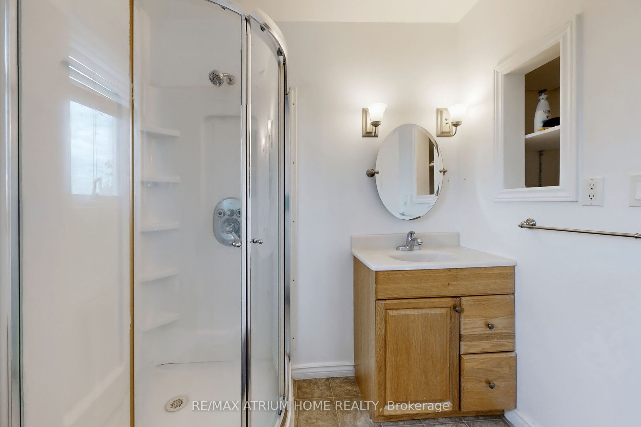 1242 Alexandra Avenue Property Photo 18