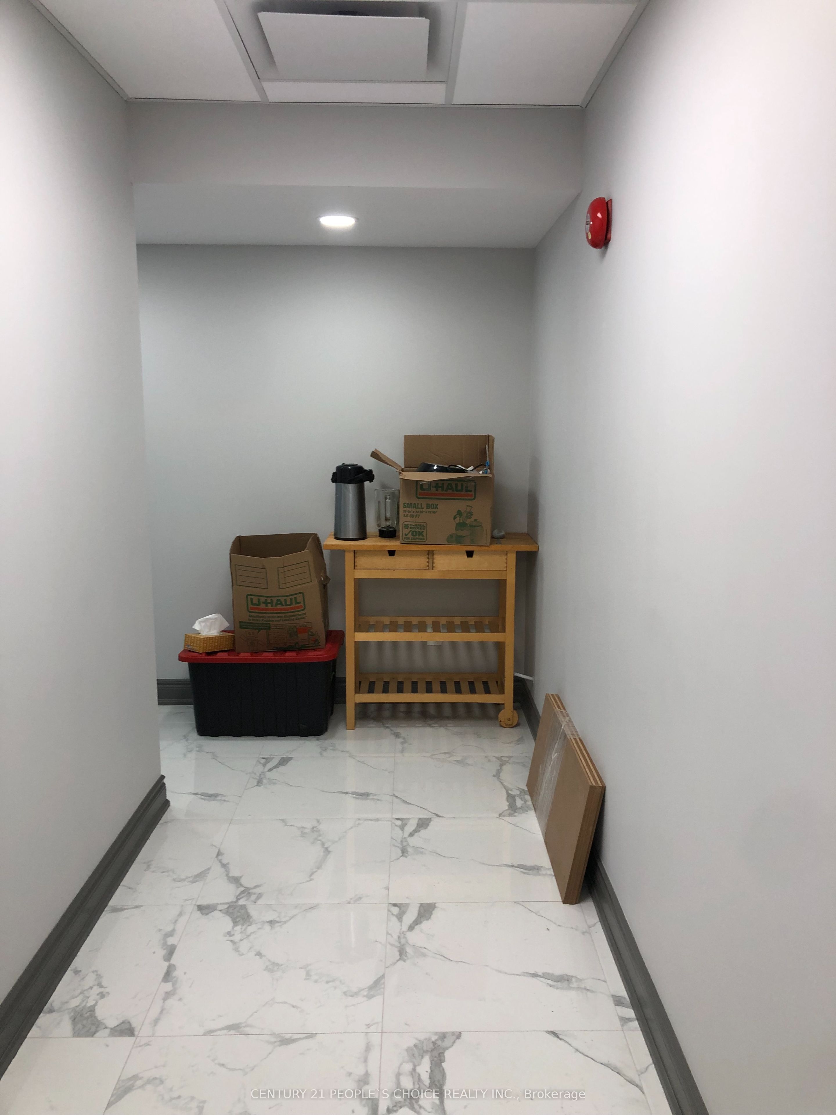 #113 #room 5 - 127 Westmore Drive Property Photo 19