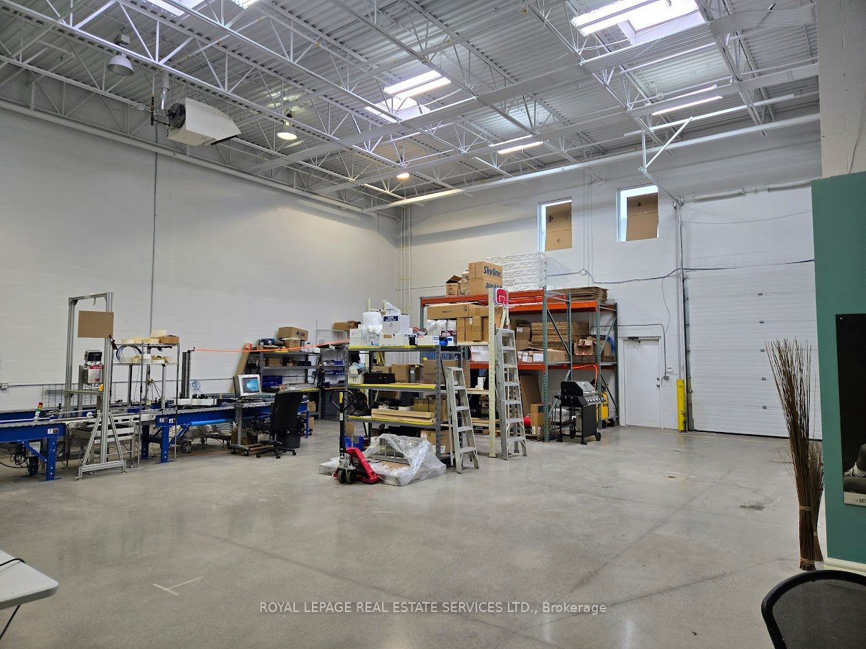 #3-4 - 3a Edvac Drive Property Photo 7