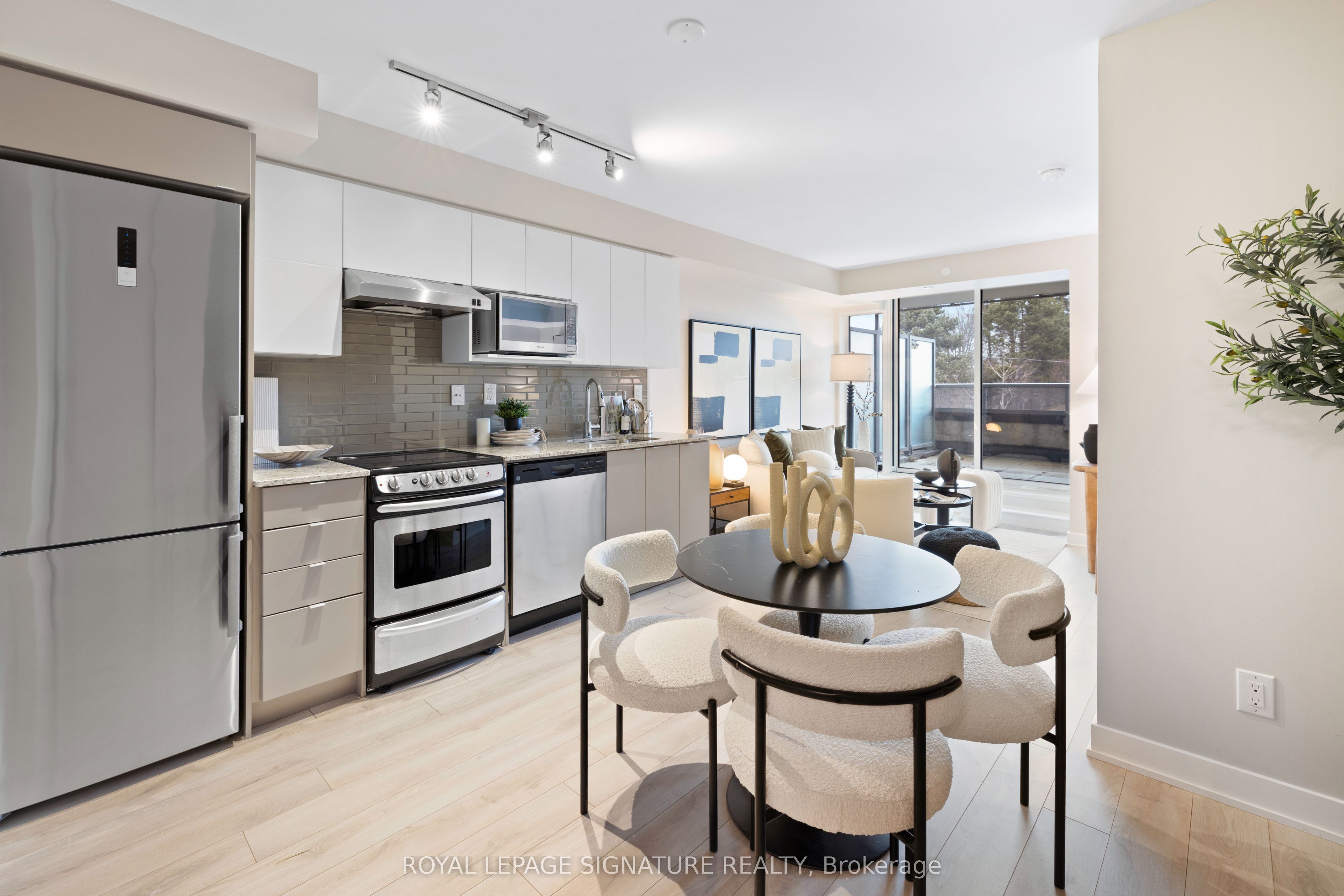 160 Flemington Road 312 Property Photo 9