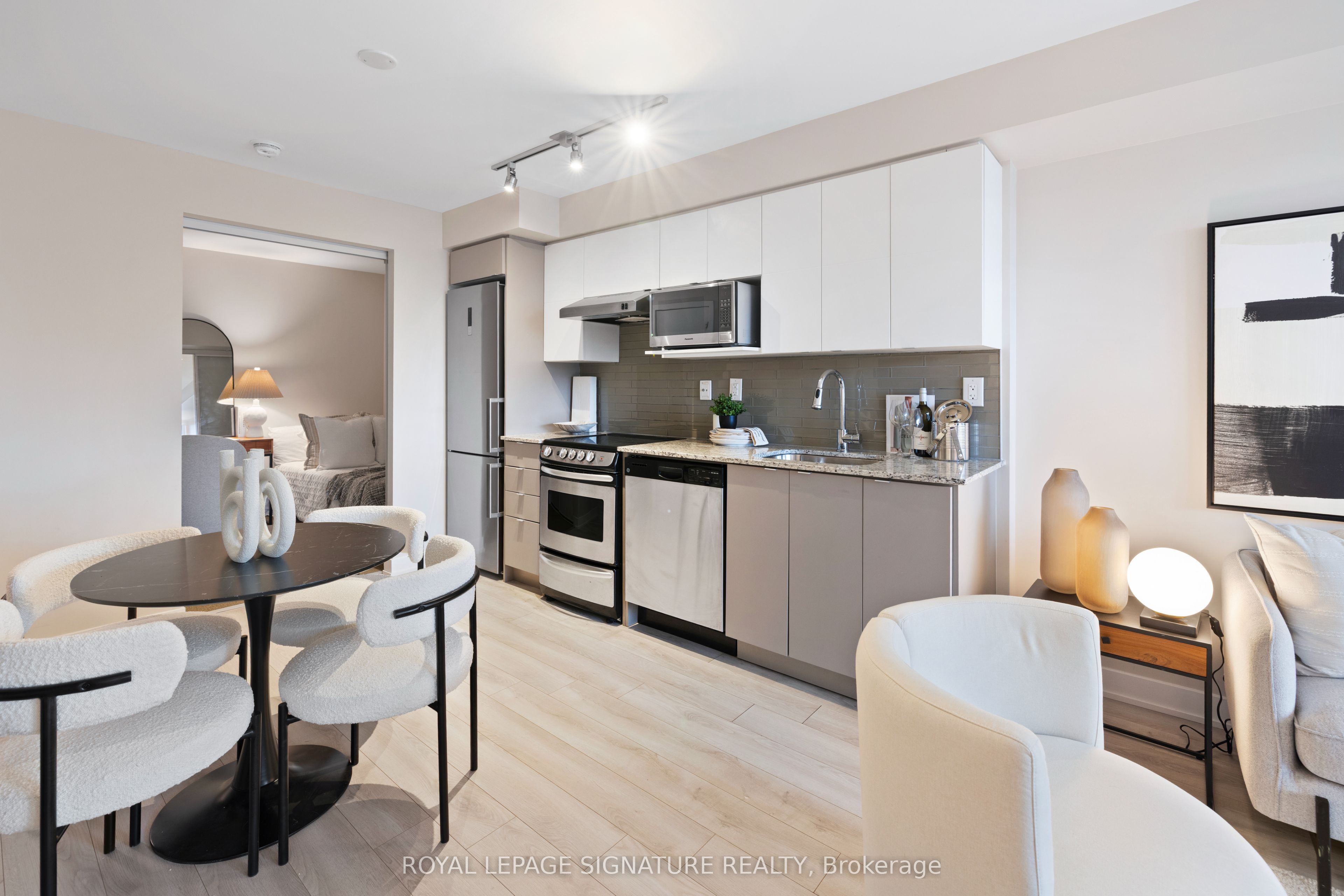 160 Flemington Road 312 Property Photo 10