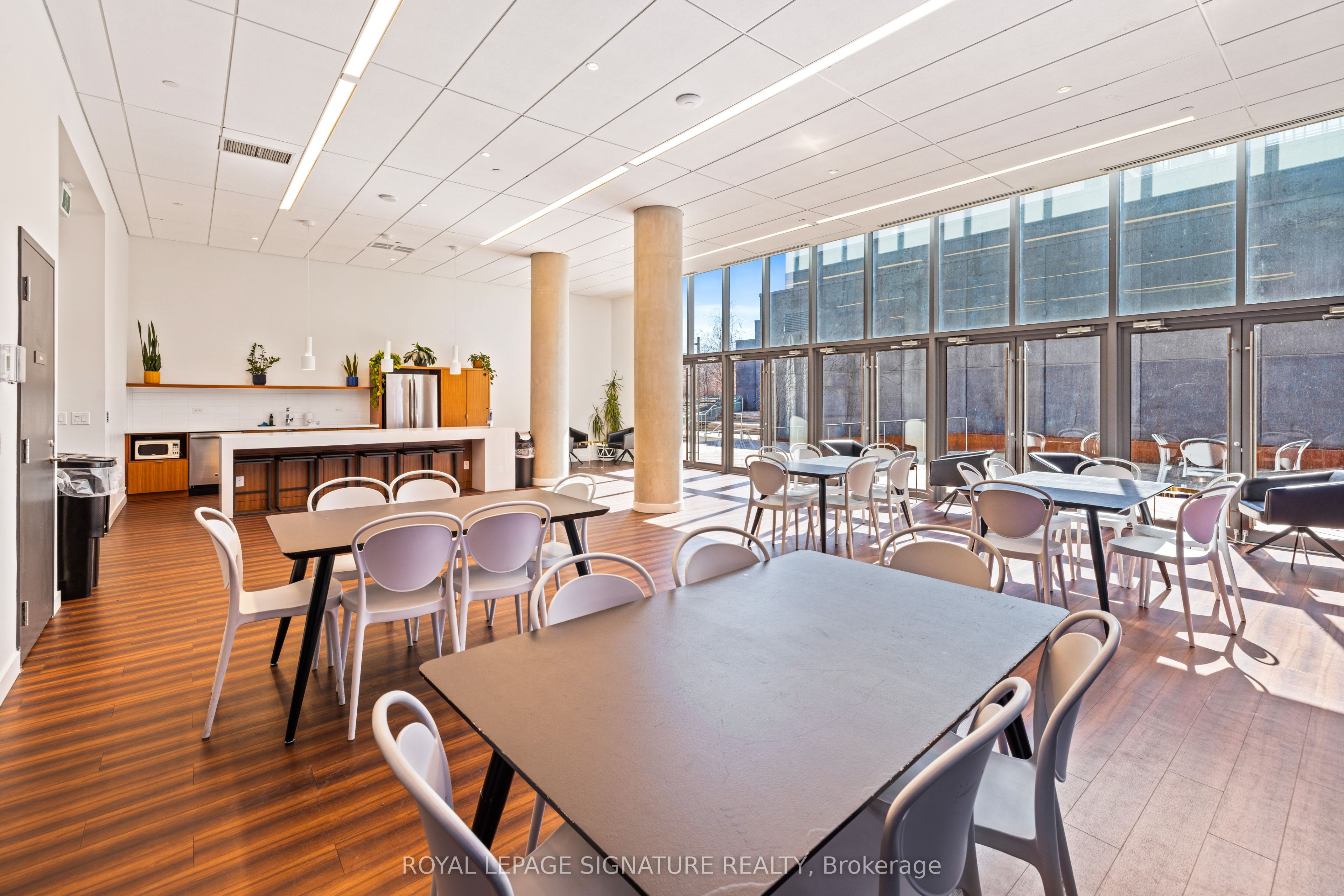 160 Flemington Road 312 Property Photo 19