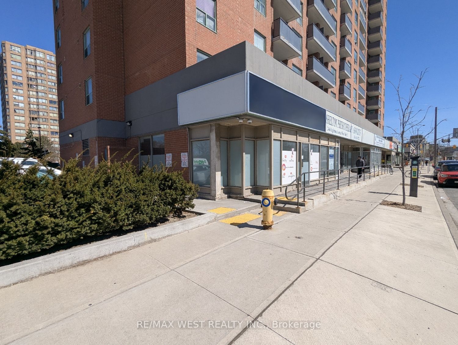 #unit 1 - 2468 Eglinton Avenue Property Photo 2
