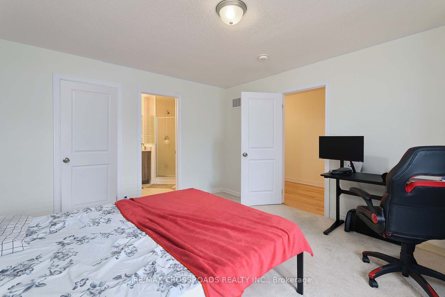 26 Kambalda Road Property Photo 23