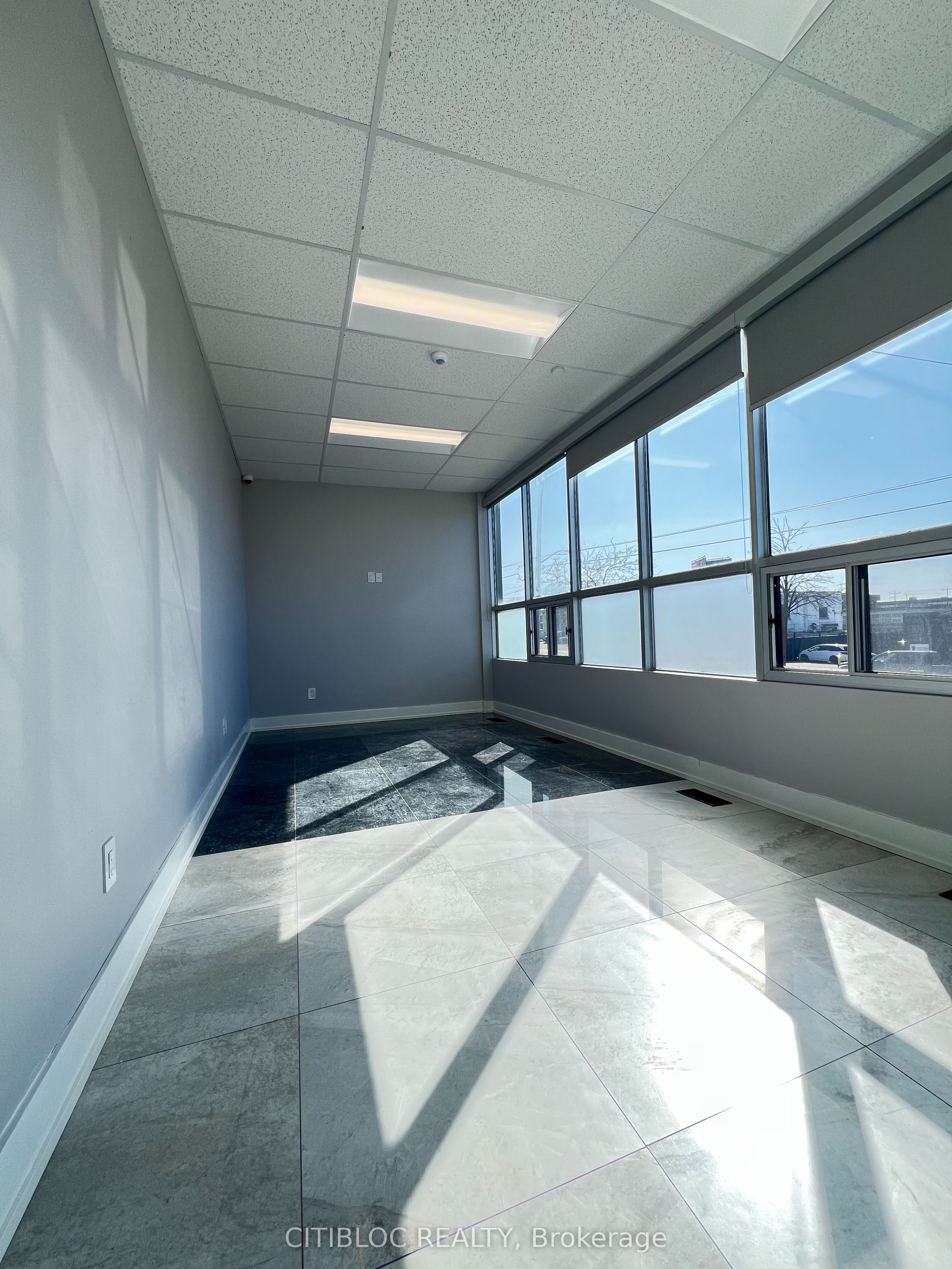 194 Bentworth Avenue Property Photo 11
