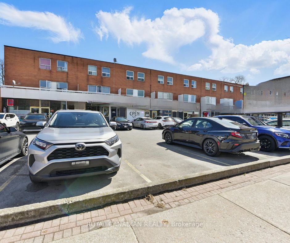 1848 Lakeshore Road Property Photo 1