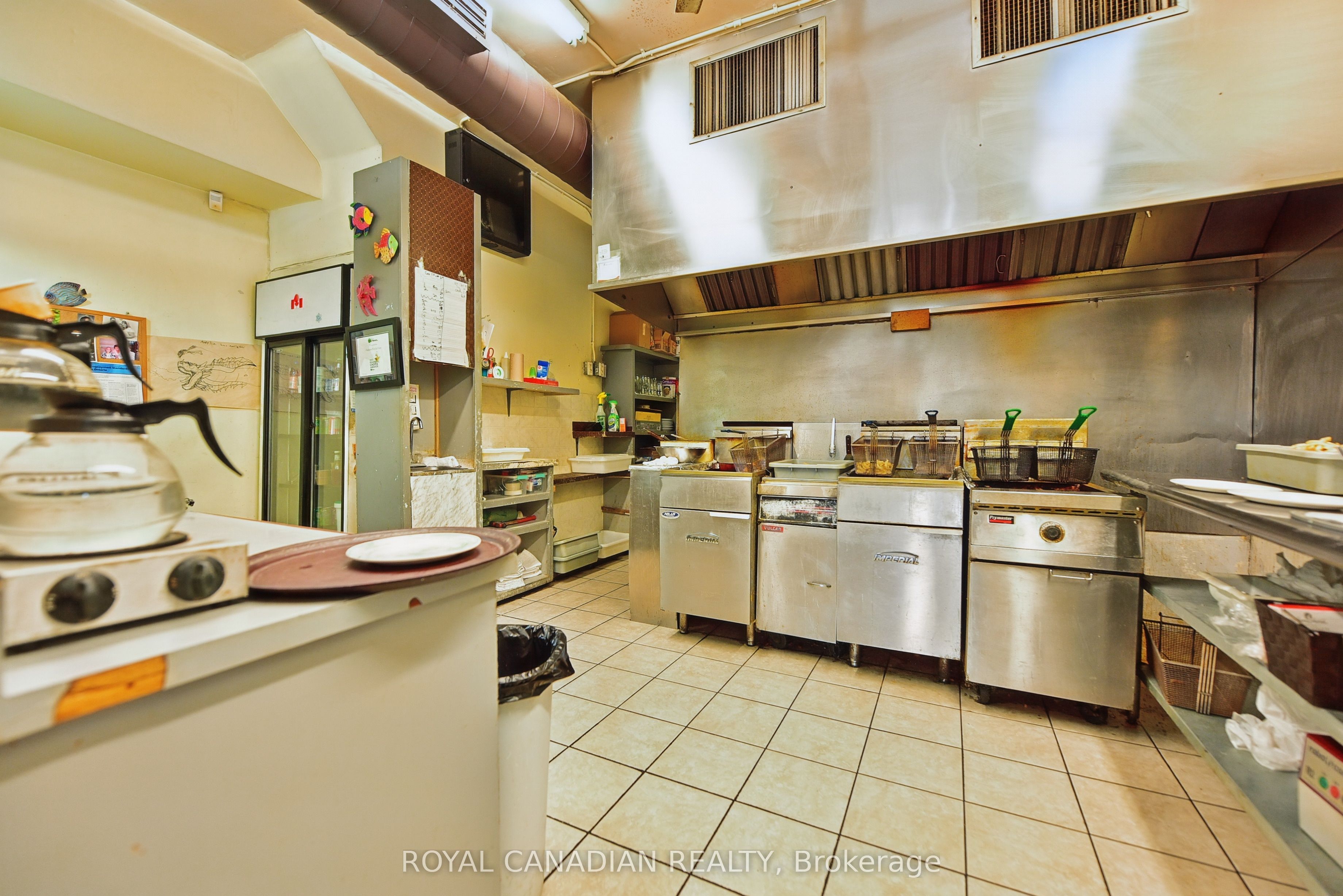 1848 Lakeshore Road Property Photo 36