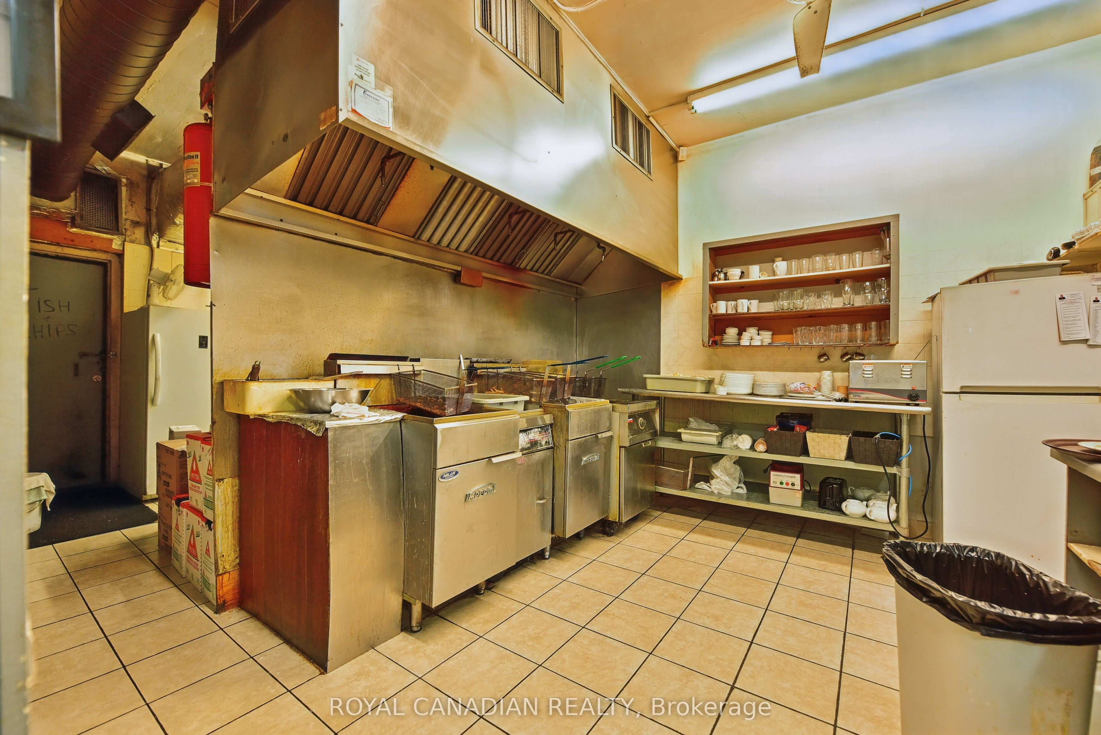 1848 Lakeshore Road Property Photo 40