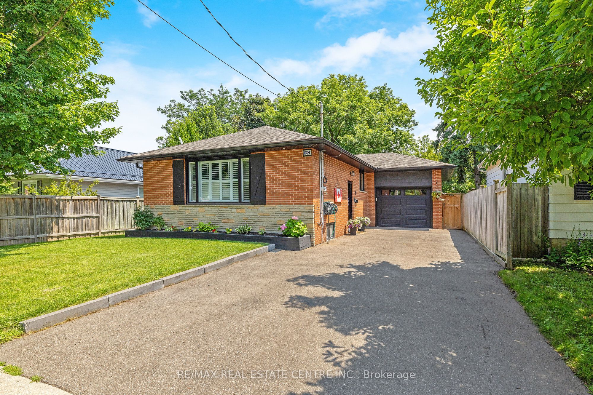 390 Woodward Avenue Property Photo
