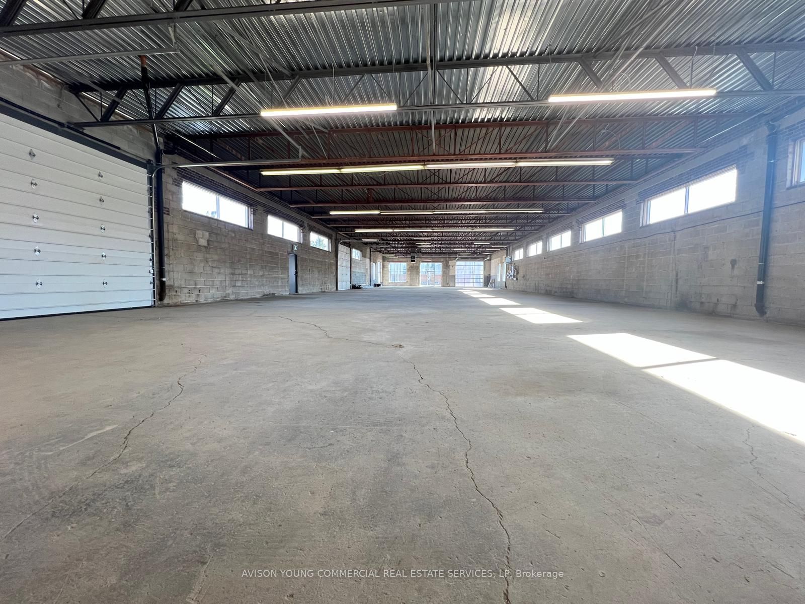 298 Bridgeland Avenue Property Photo 4