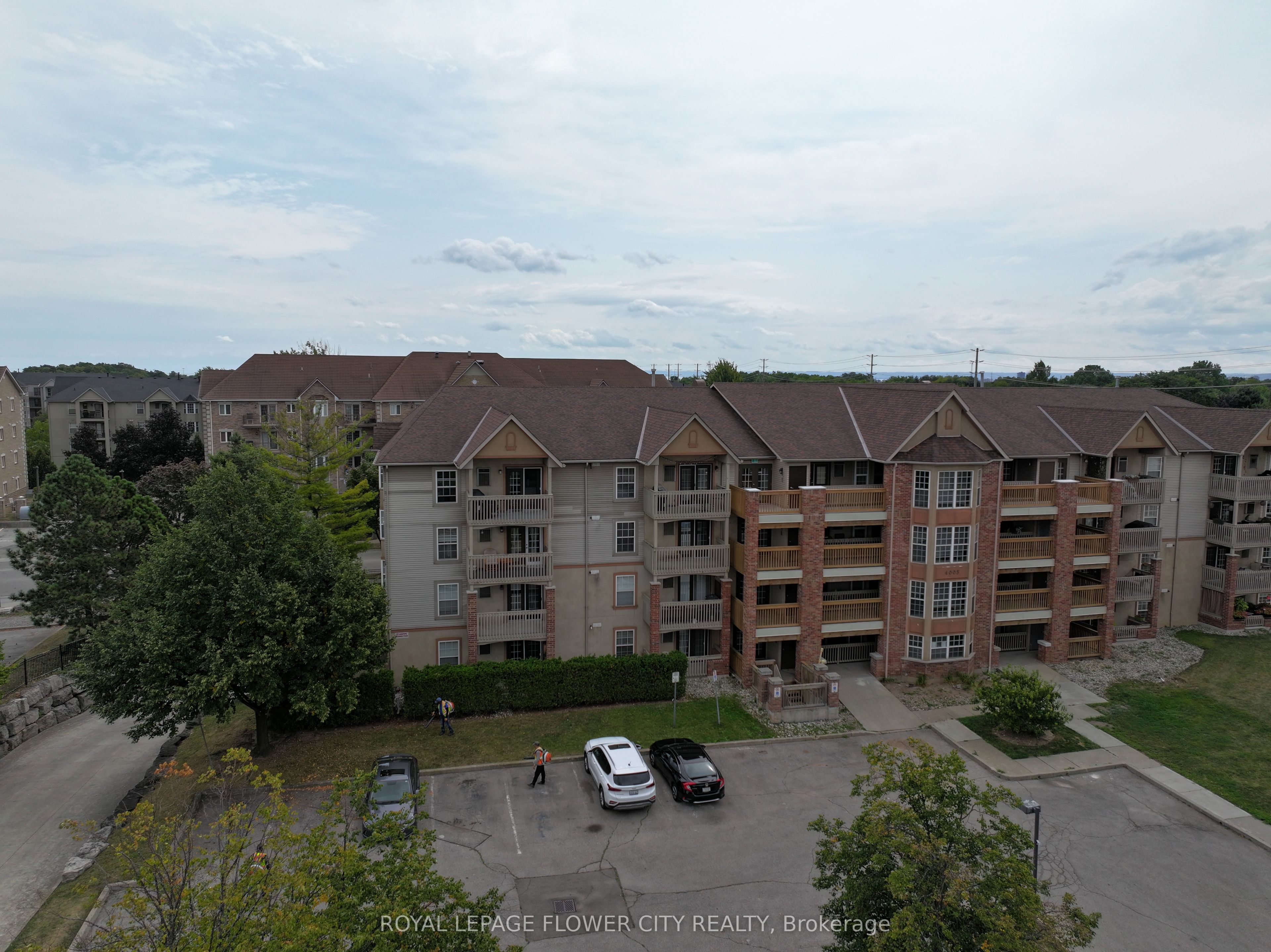 4005 Kilmer Dr Property Photo 1