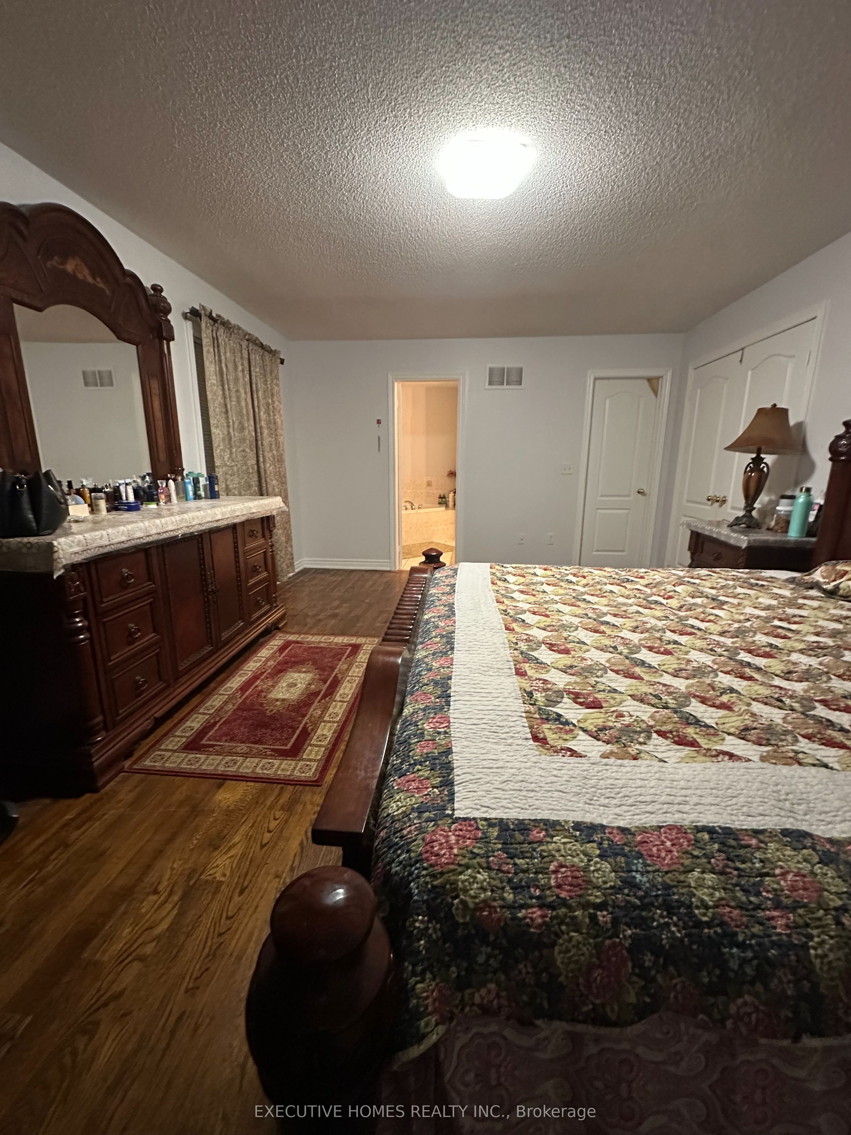 66 Lexington Road Property Photo 3