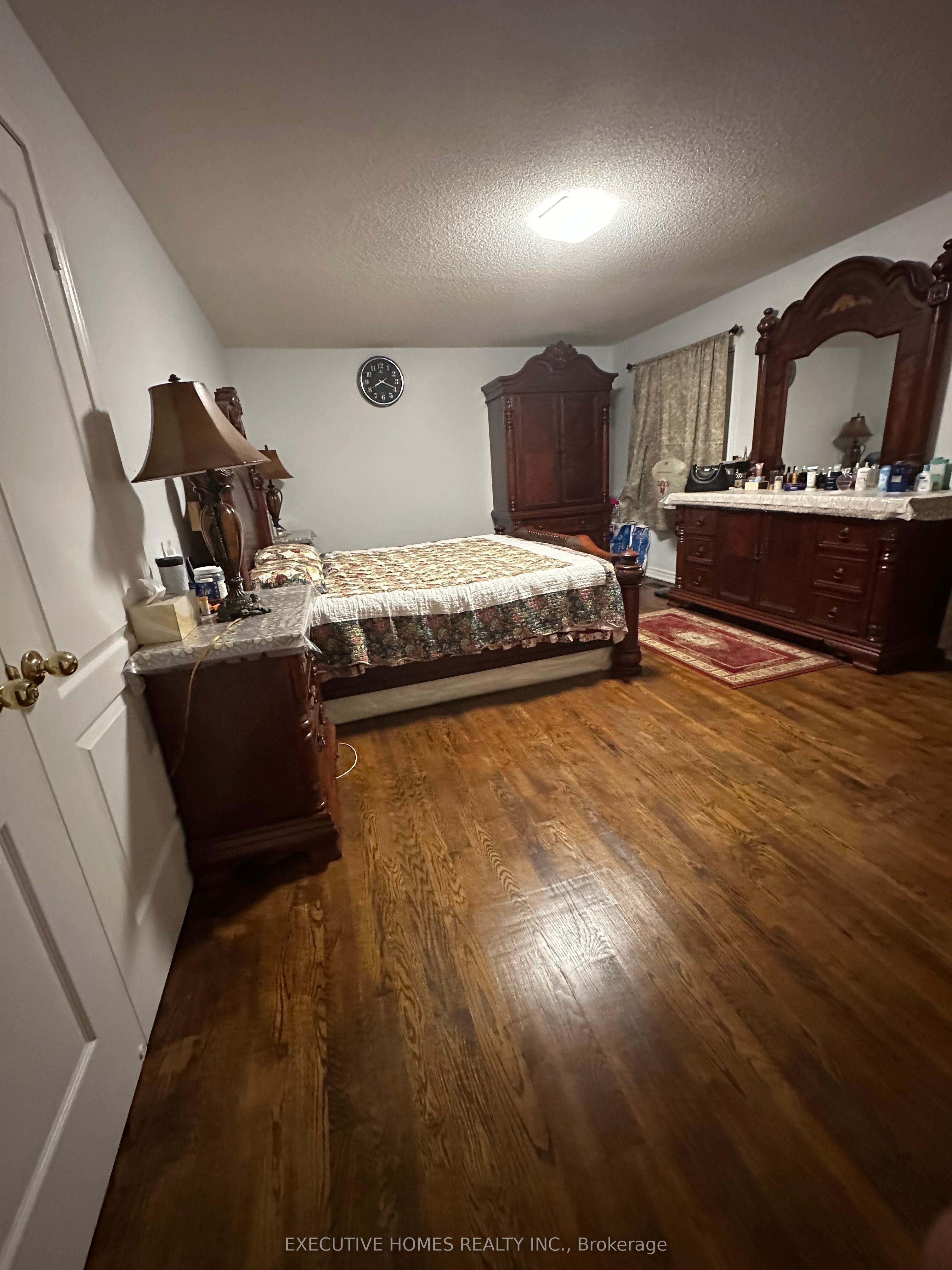 66 Lexington Road Property Photo 4