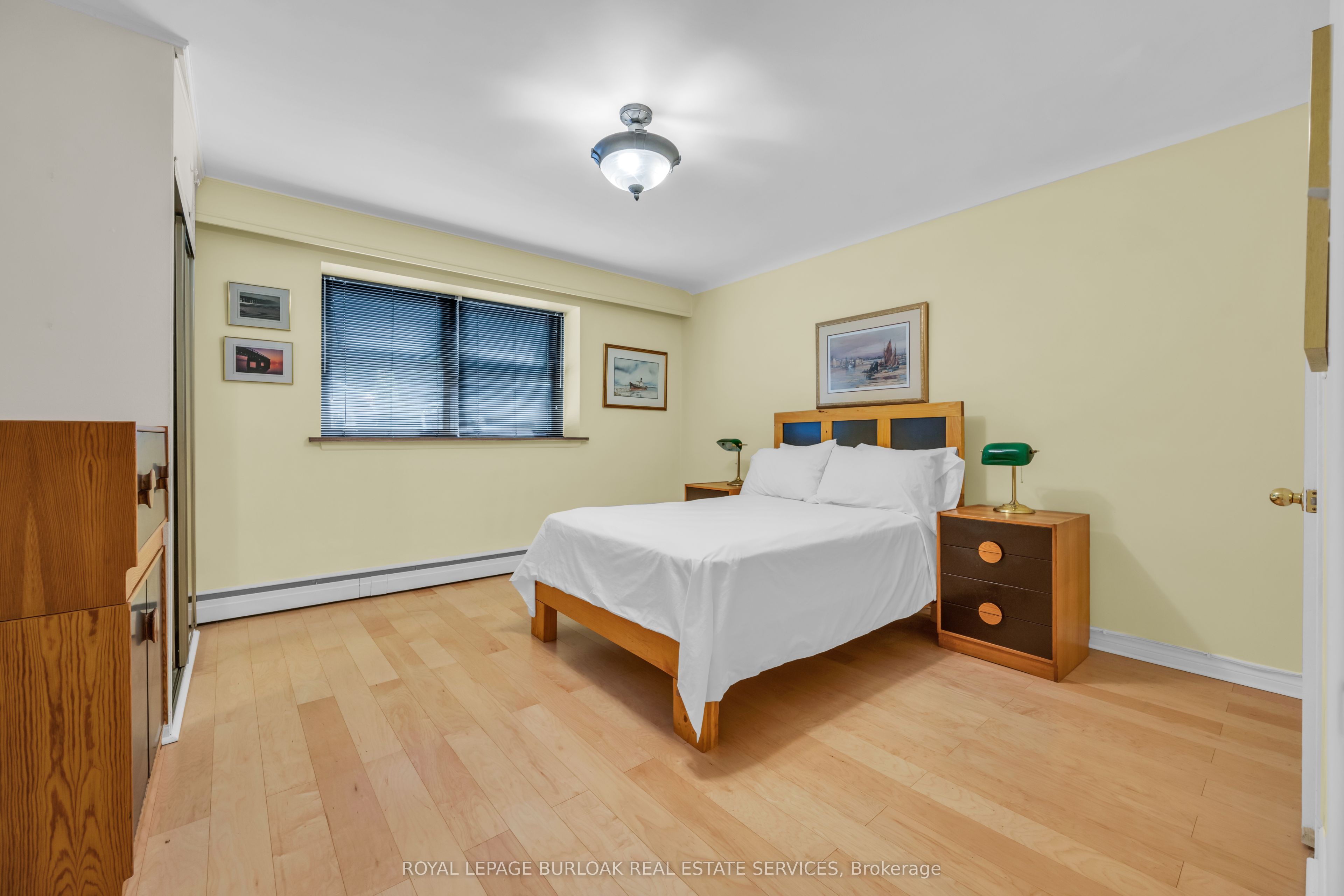 1377 Lakeshore Road 108 Property Photo 21