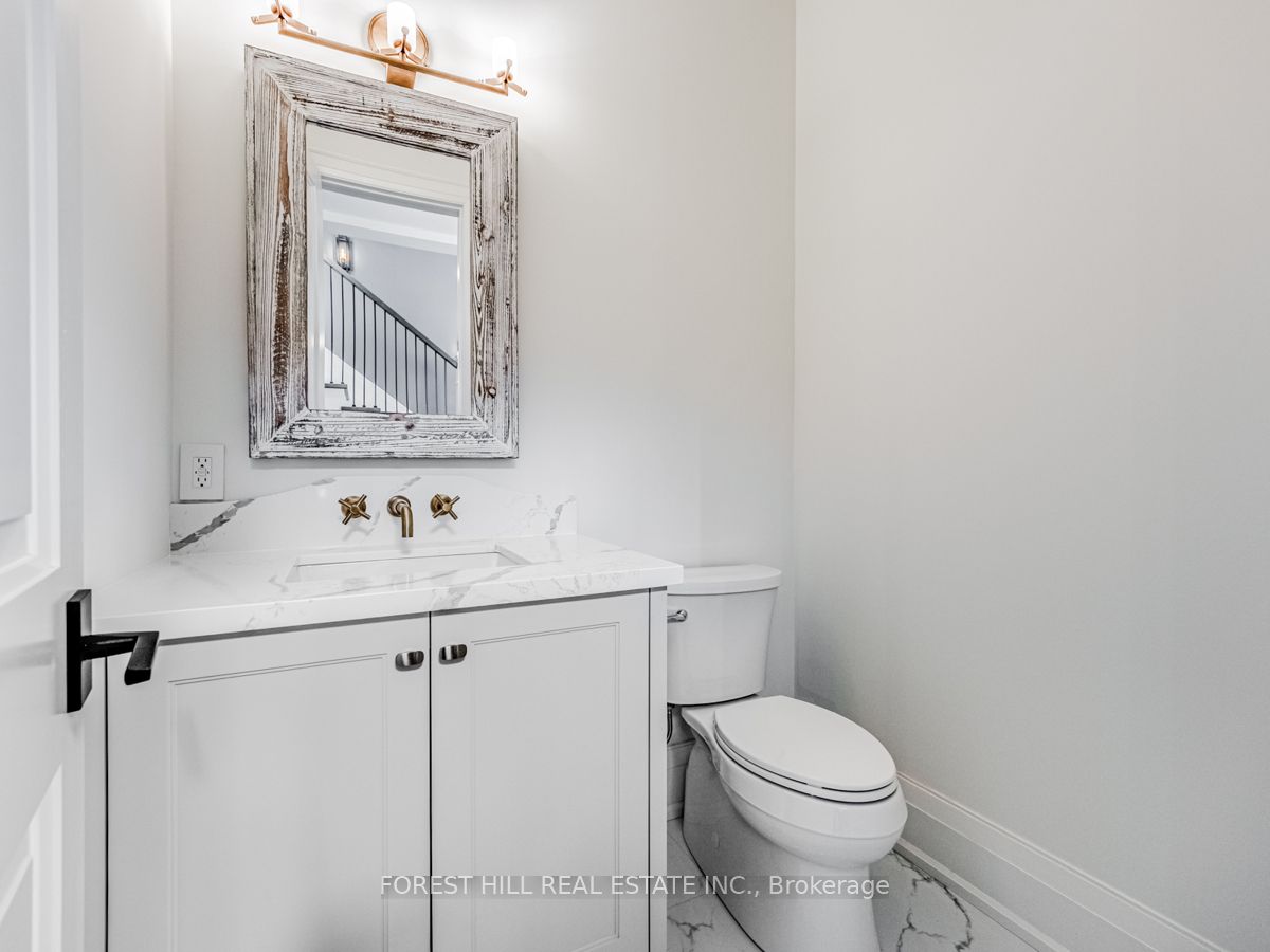 7089 Second Line W Property Photo 13