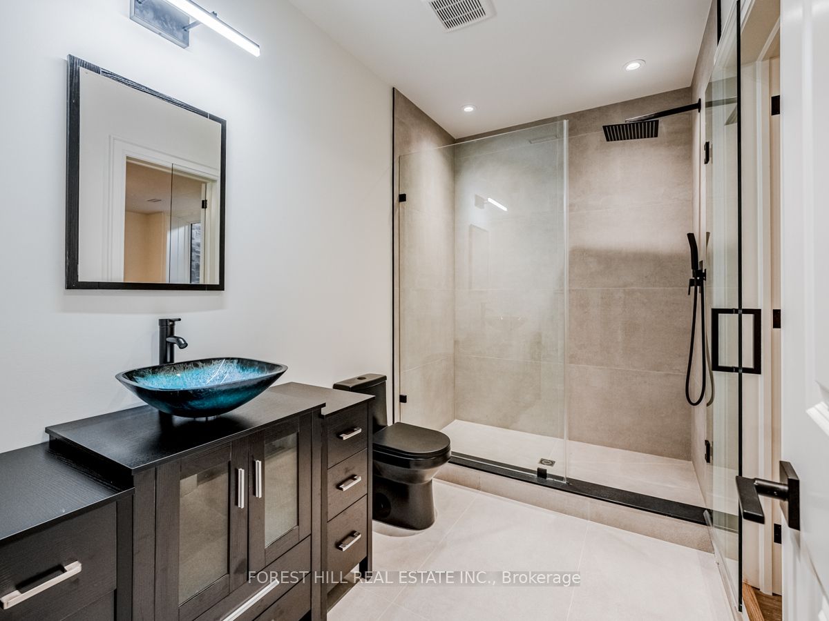 7089 Second Line W Property Photo 36