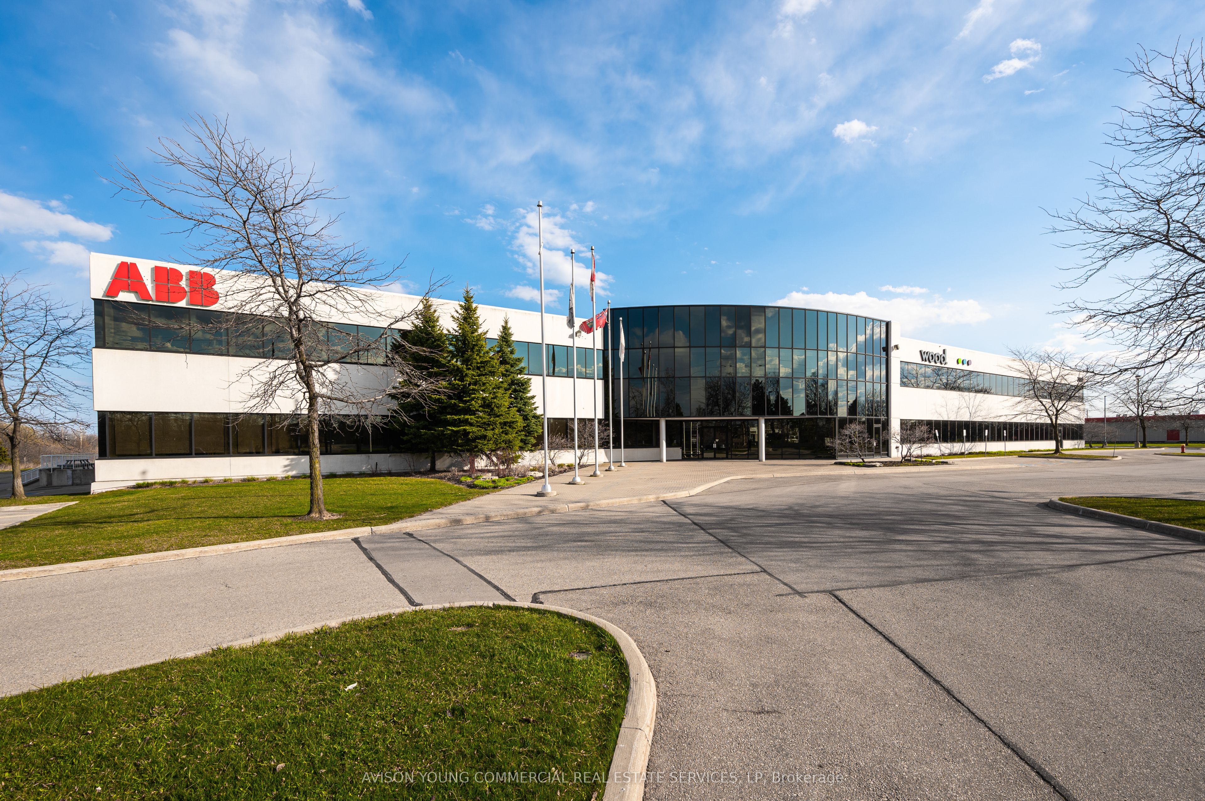 #unit 3 - 3450 Harvester Road Property Photo 2