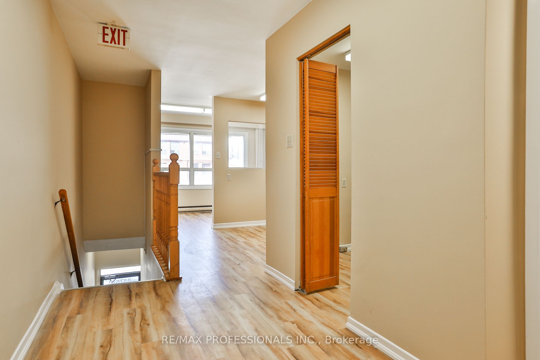 #a - 2175 Bloor Street Property Photo 4