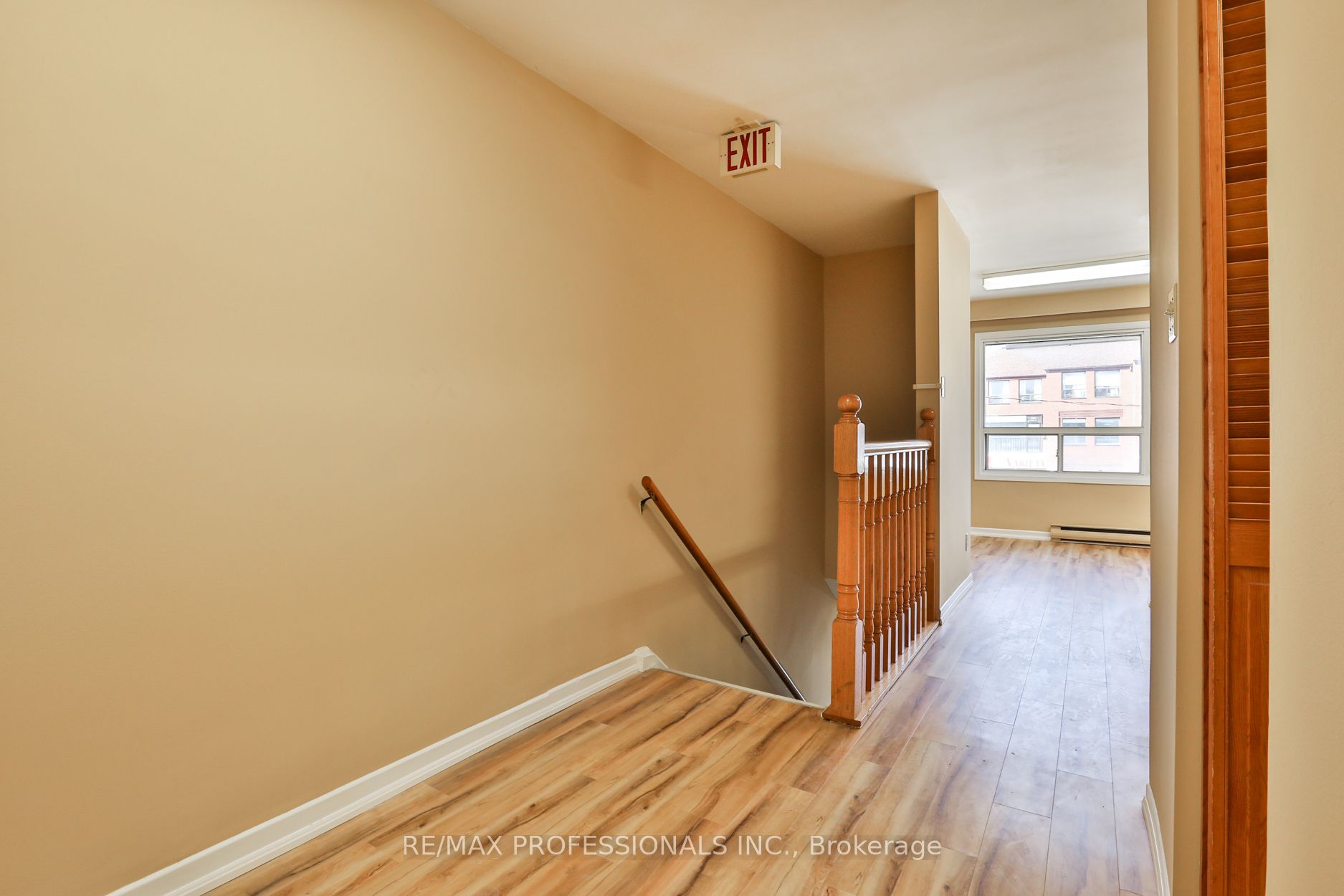 #a - 2175 Bloor Street Property Photo 5