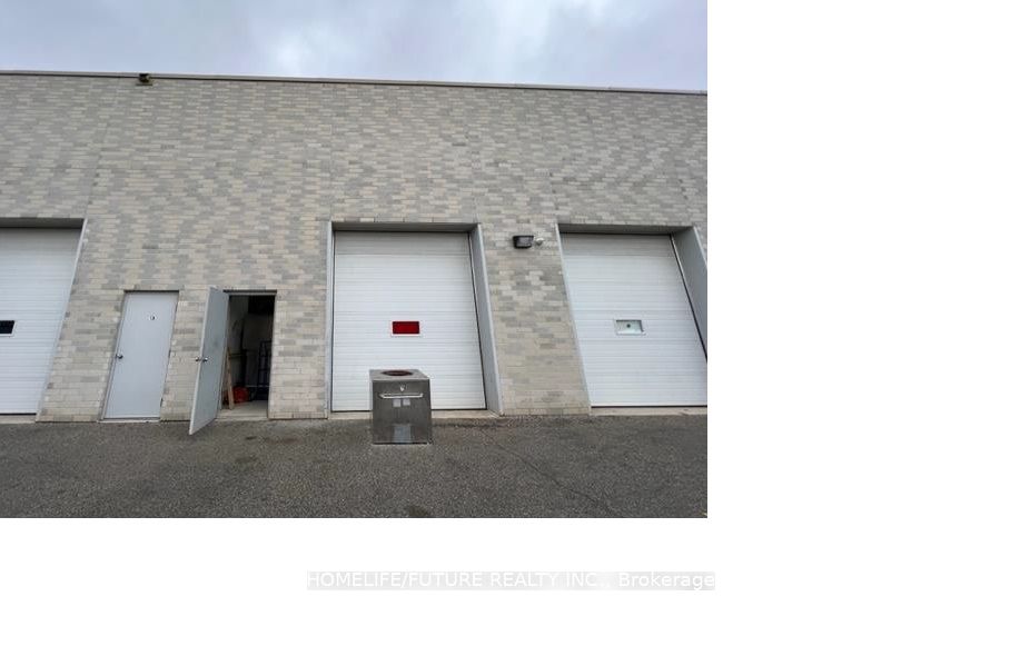 #19 - 15 Sun Pac Boulevard Property Photo 2