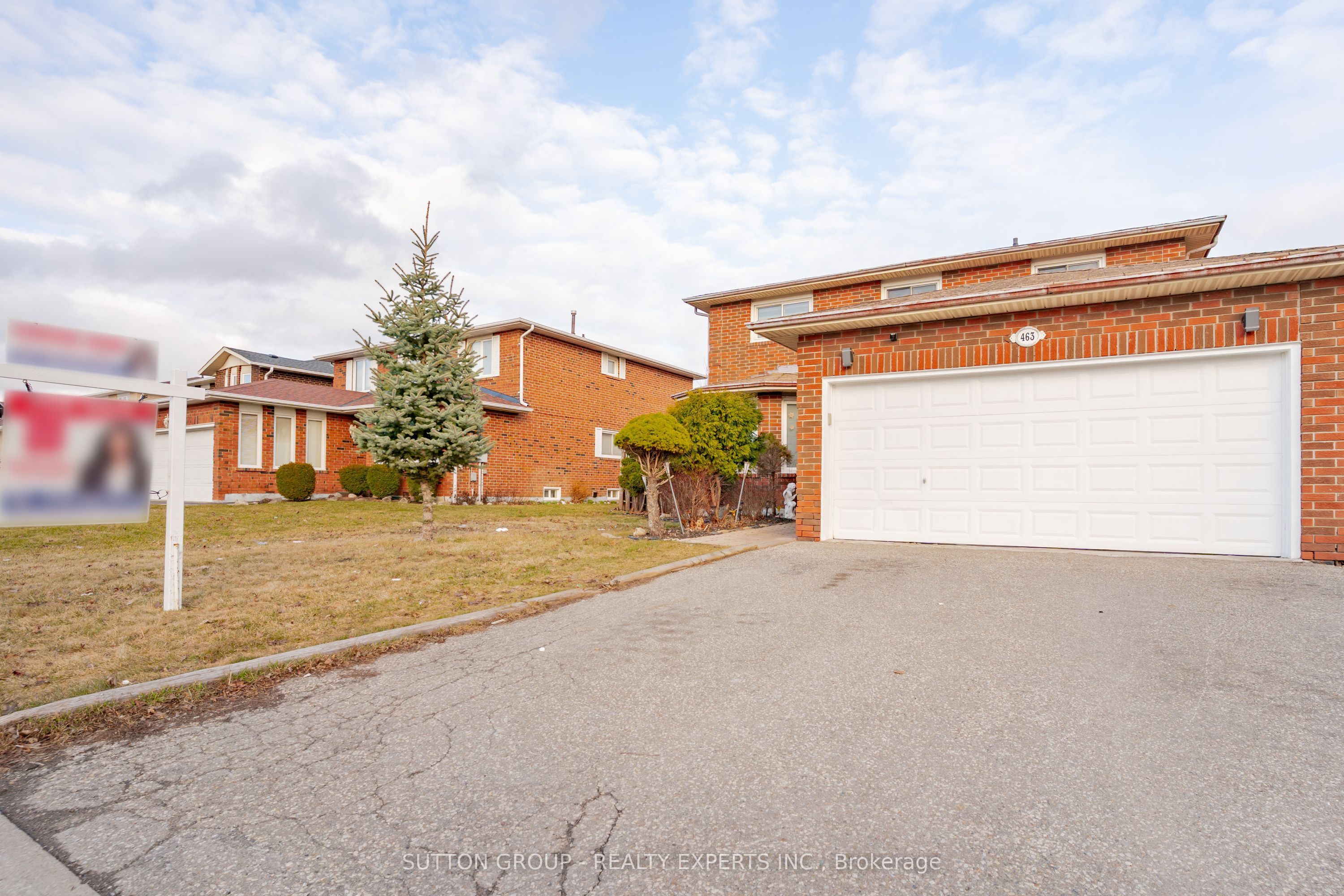 463 Rutherford Road N Property Photo 2