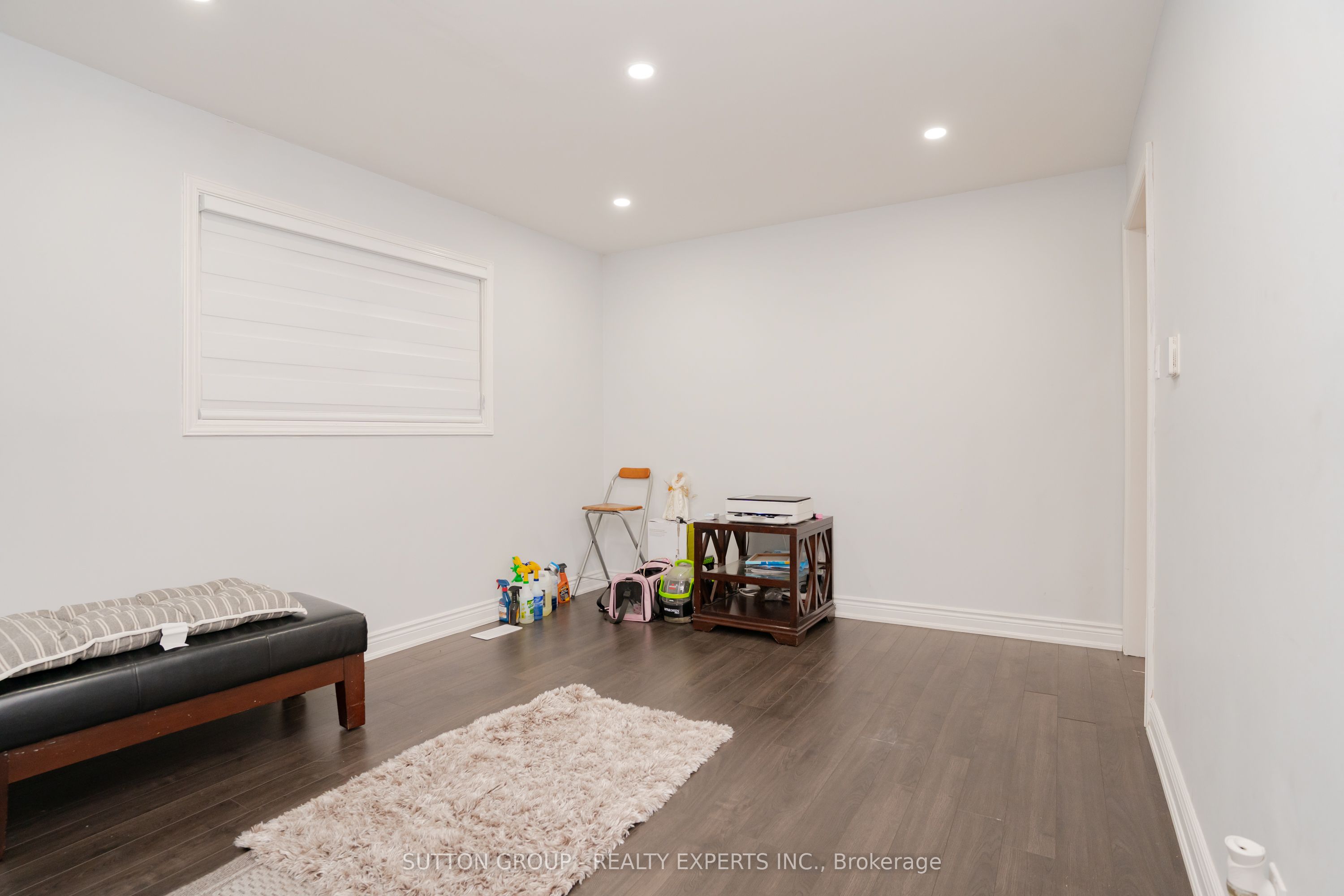 463 Rutherford Road N Property Photo 16