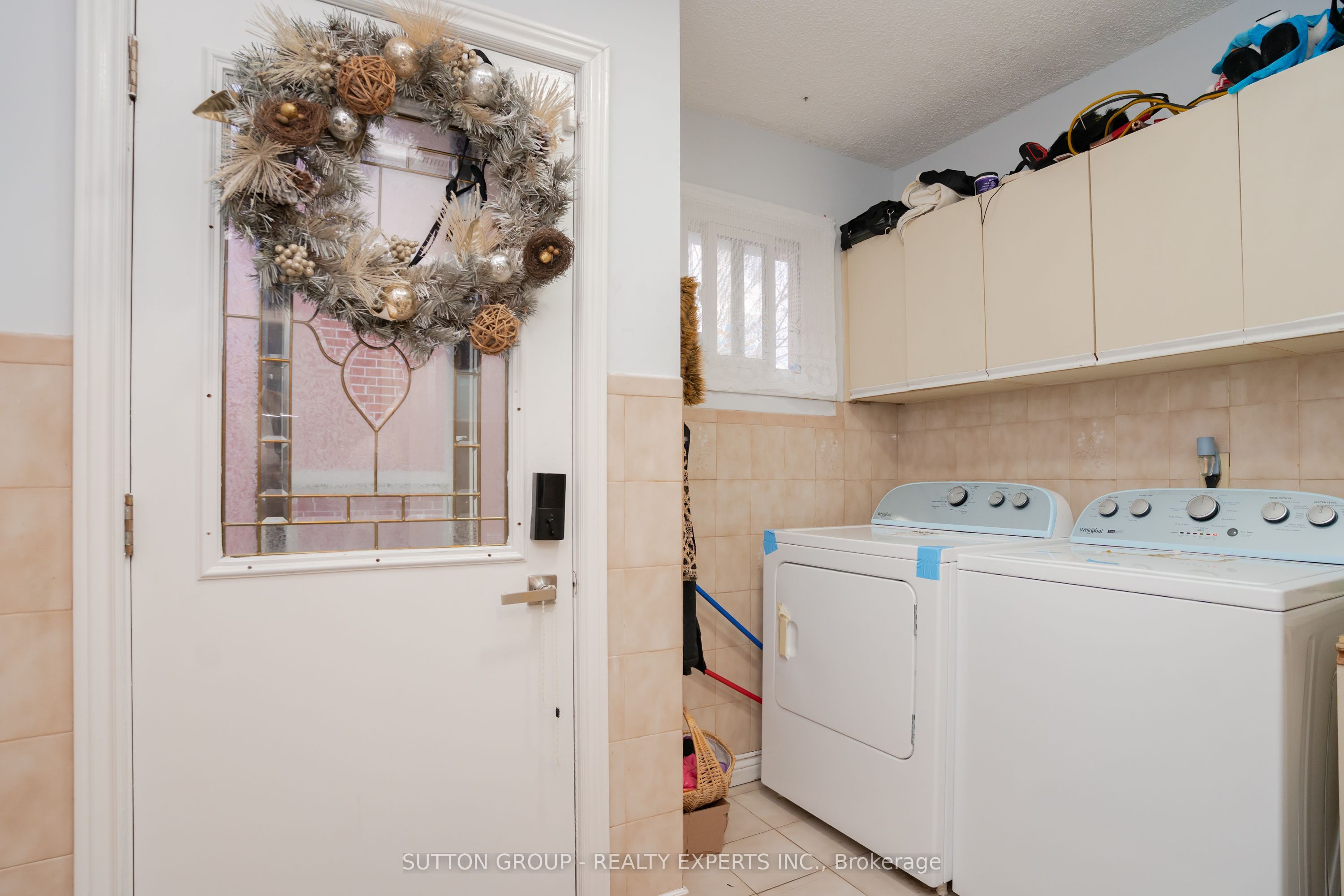 463 Rutherford Road N Property Photo 19