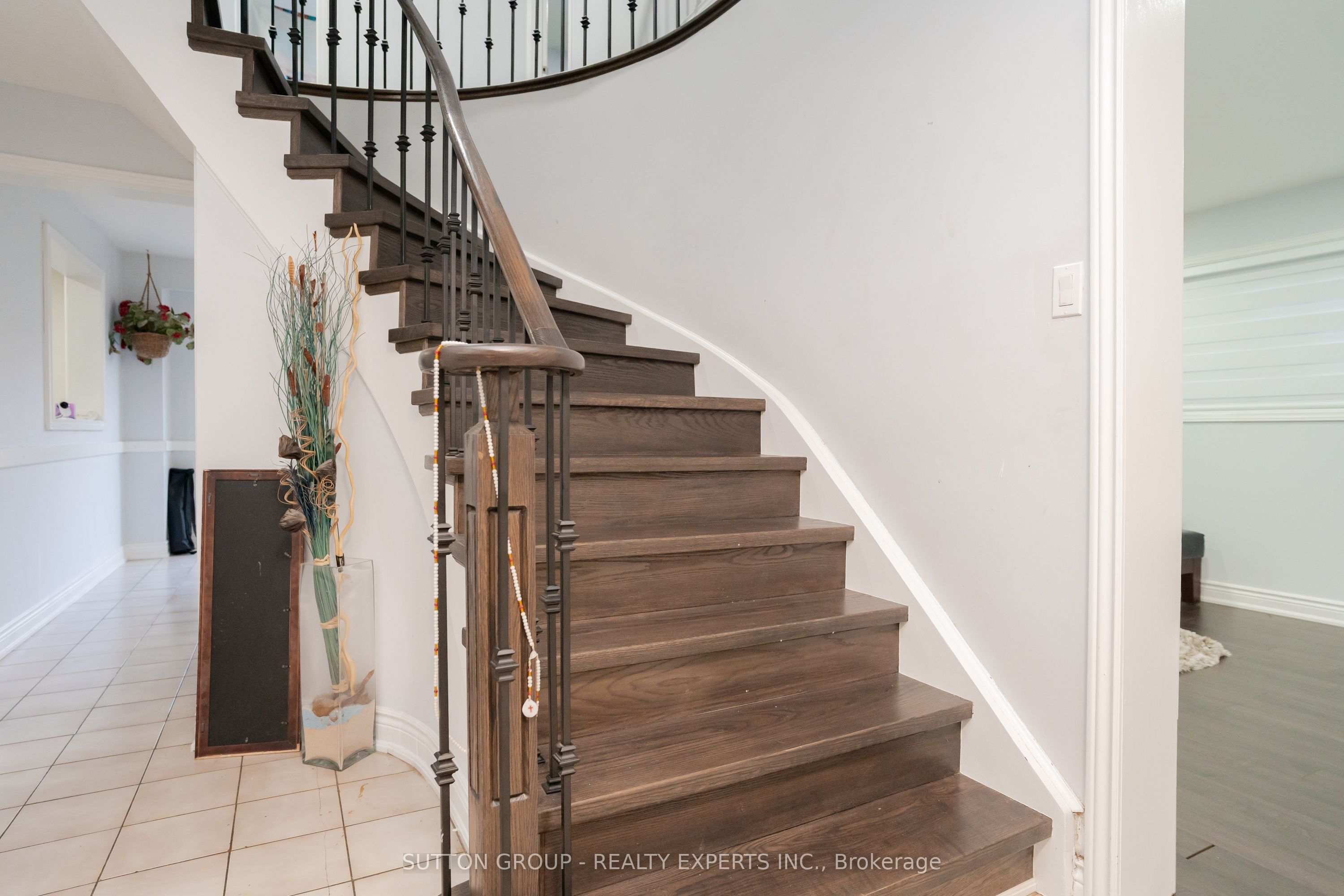 463 Rutherford Road N Property Photo 20