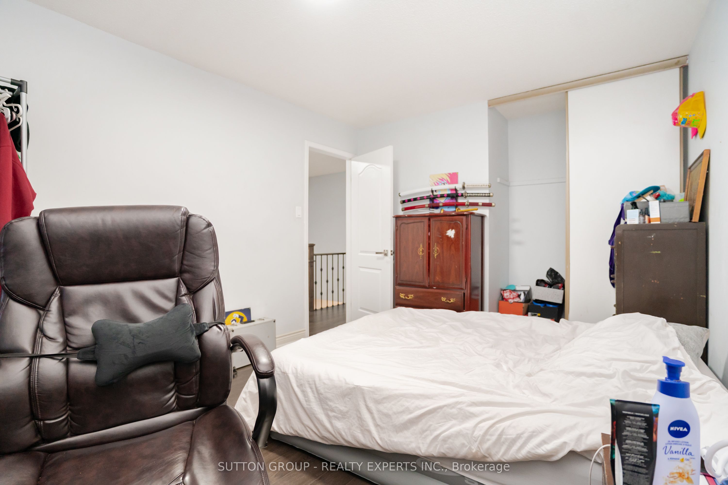 463 Rutherford Road N Property Photo 28
