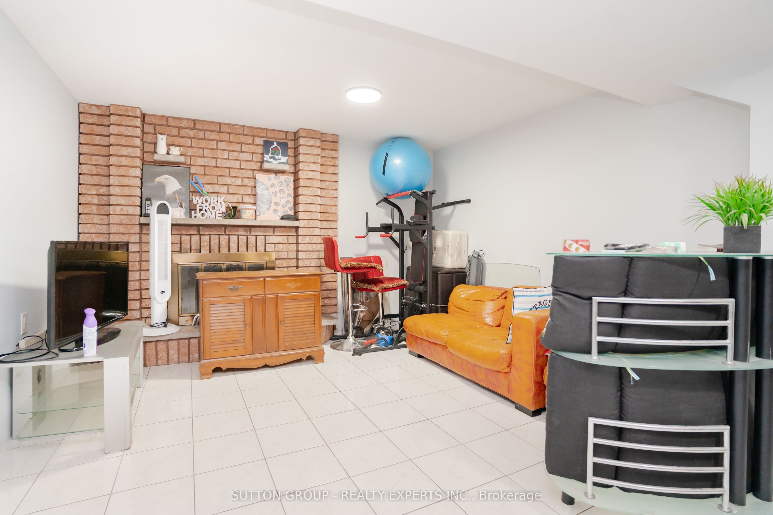 463 Rutherford Road N Property Photo 33