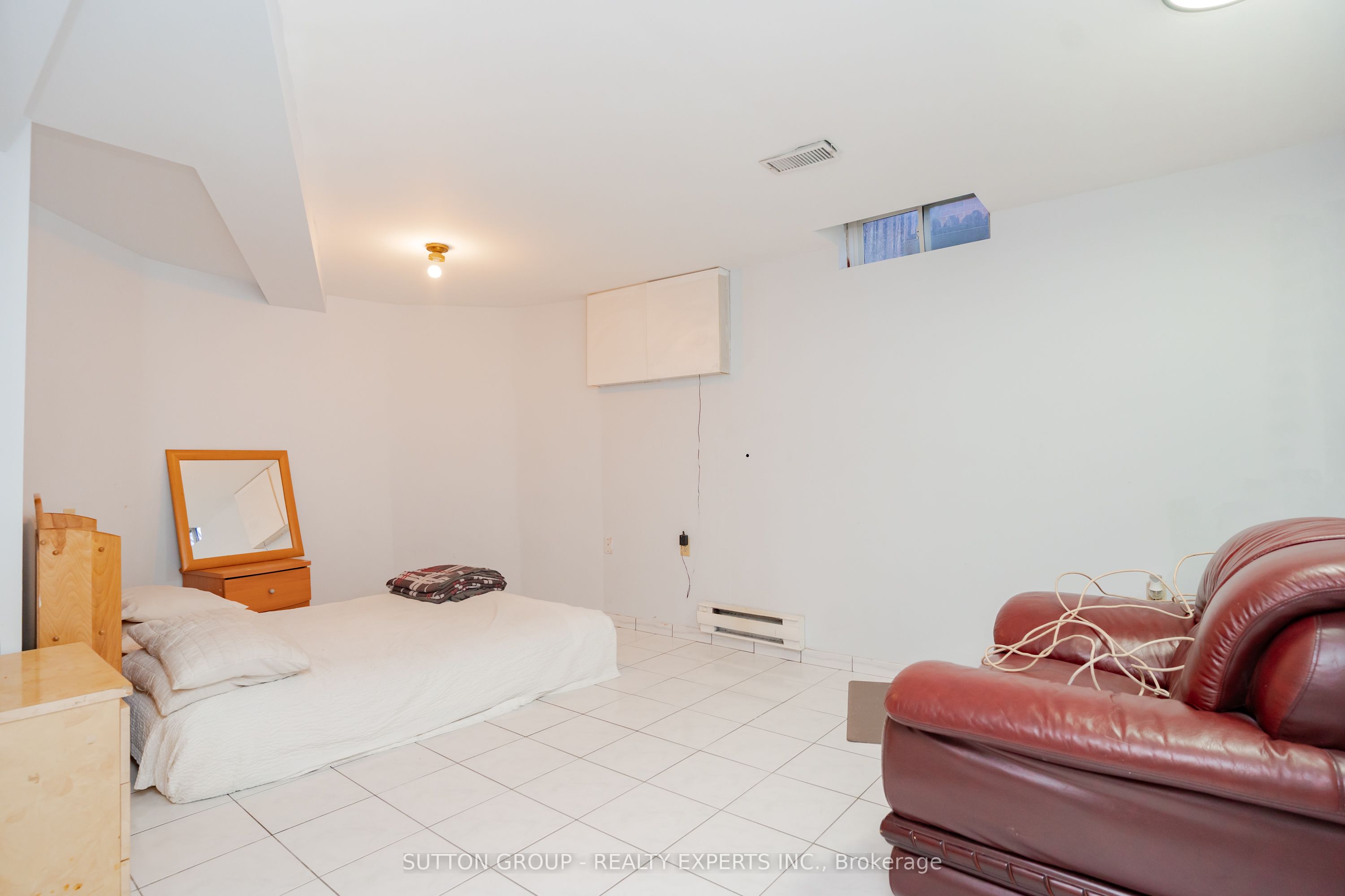 463 Rutherford Road N Property Photo 36