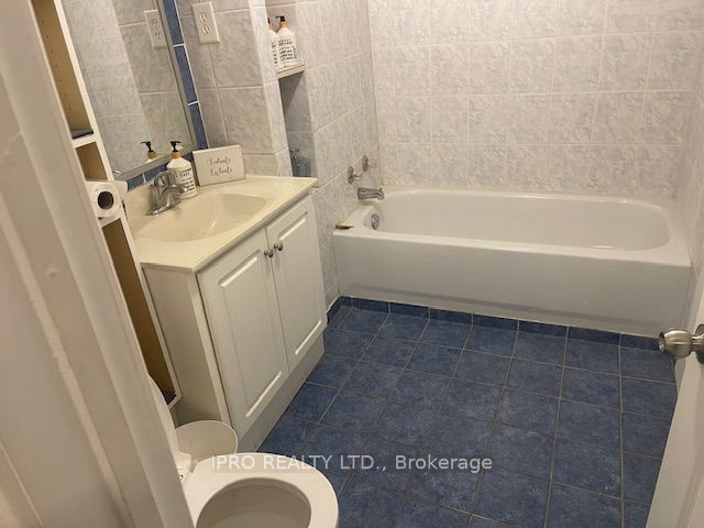 #store - 3140 Dundas Street Property Photo 14