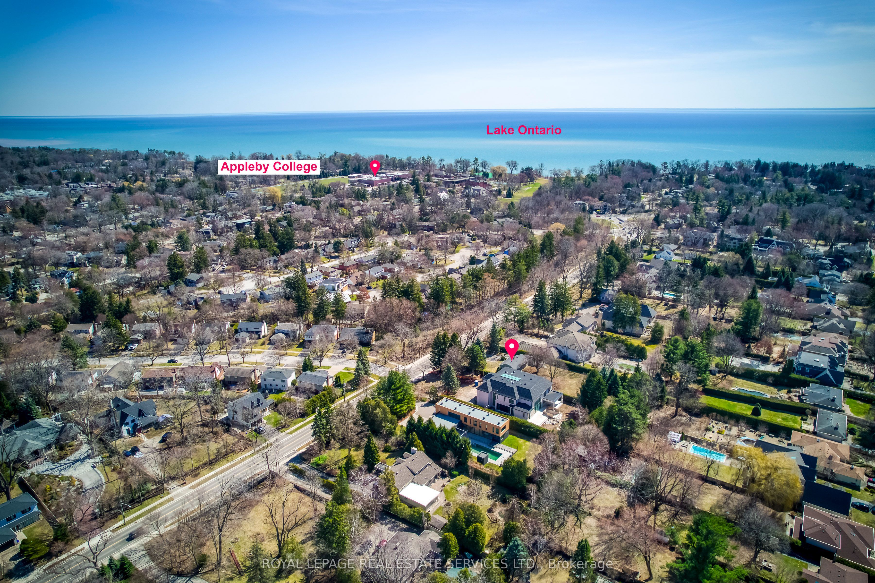 392 Fourth Line Property Photo