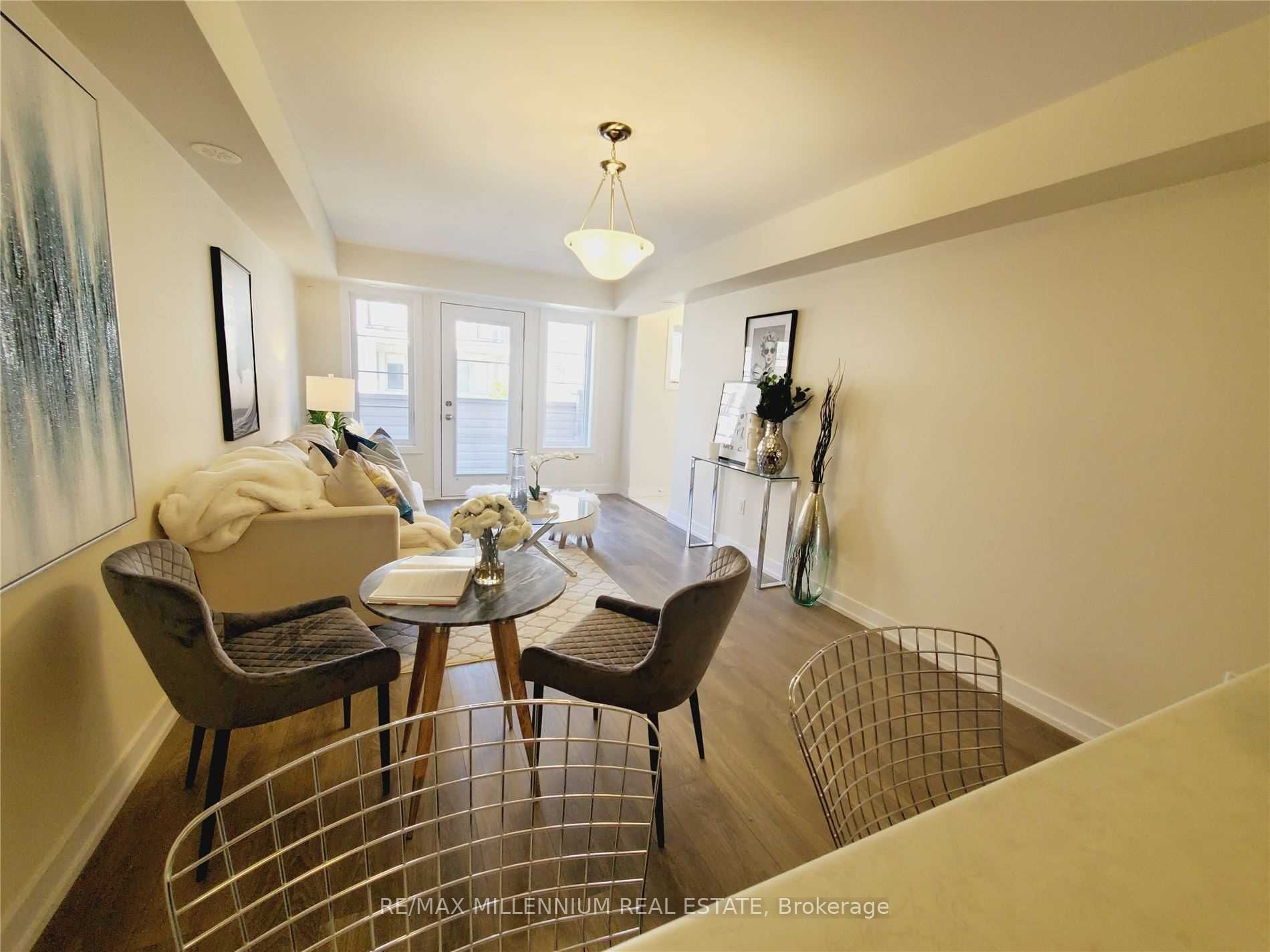 60 Parrotta Drive 279 Property Photo 6