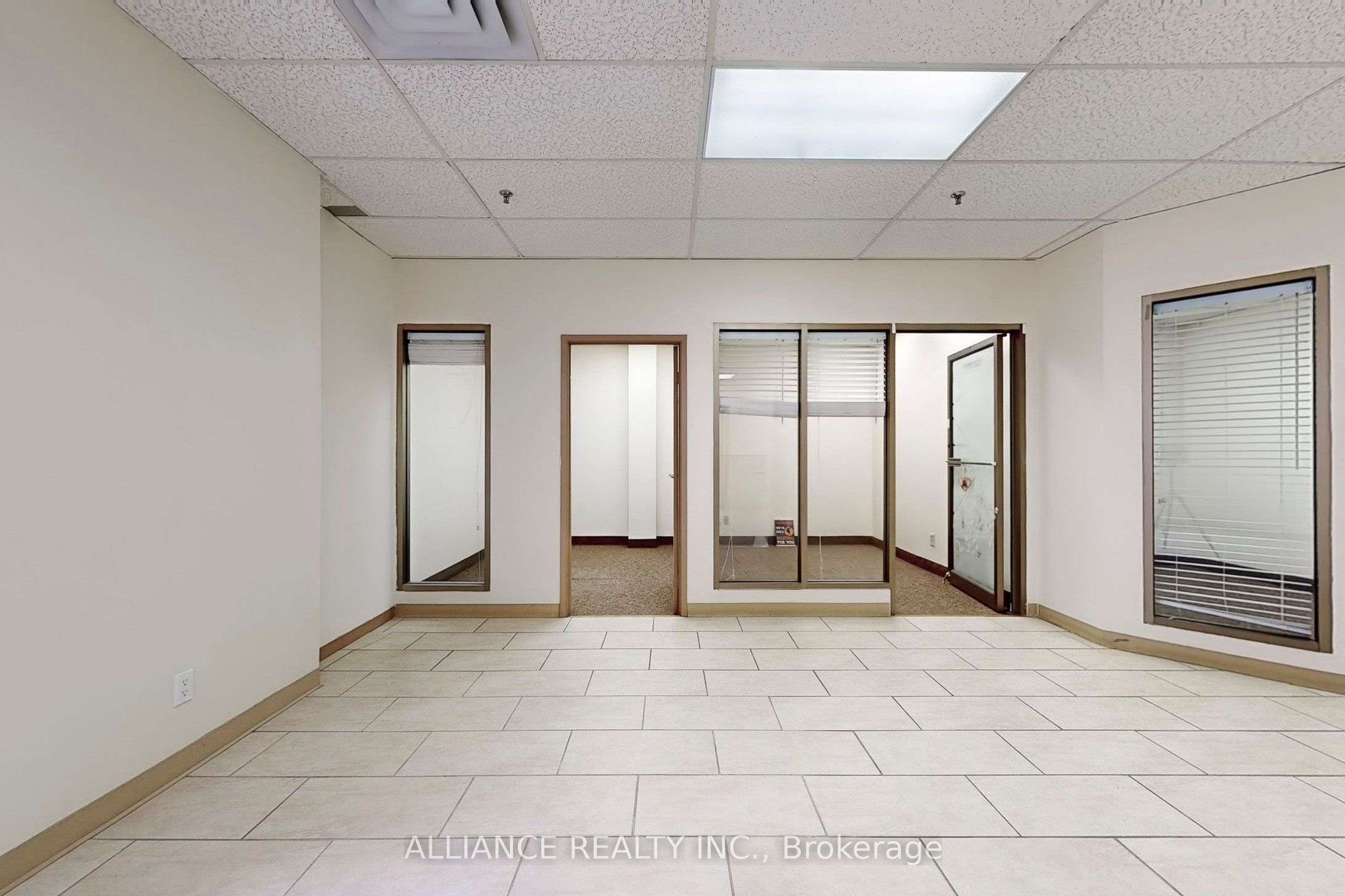 #2nd Flr - 134 Main Street Property Photo 17