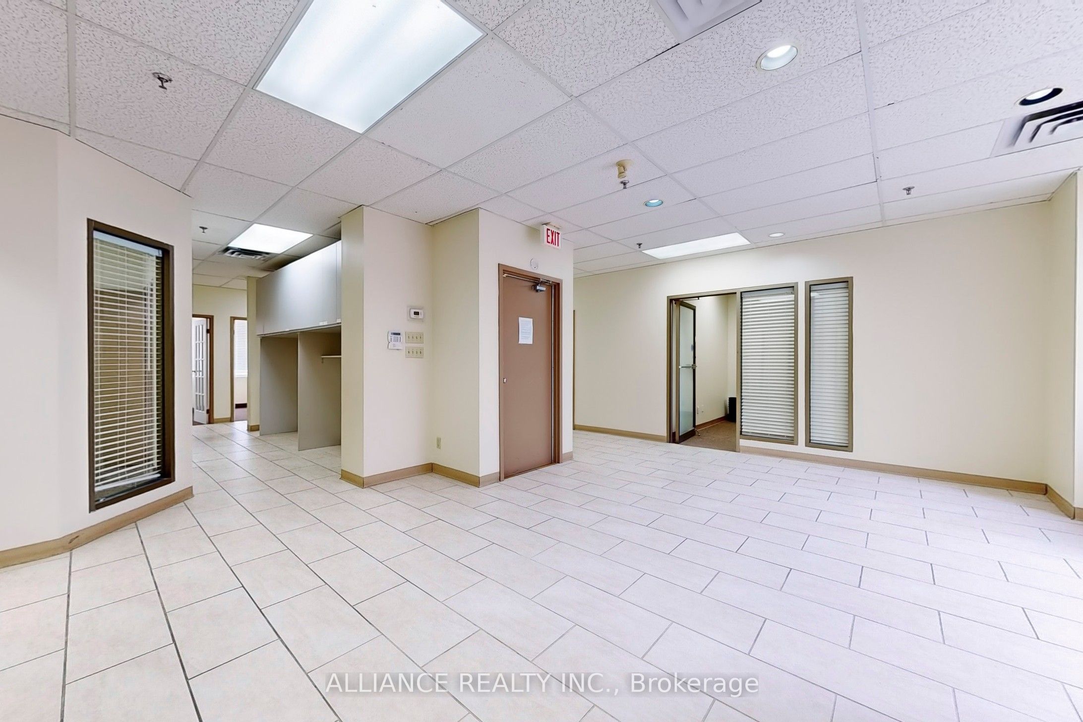 #2nd Flr - 134 Main Street Property Photo 19