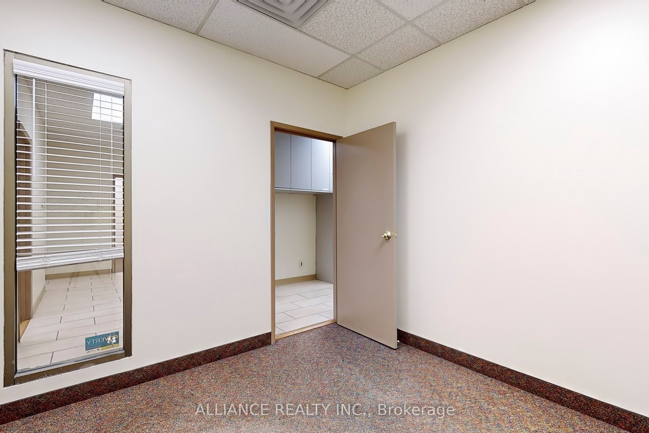 #2nd Flr - 134 Main Street Property Photo 26