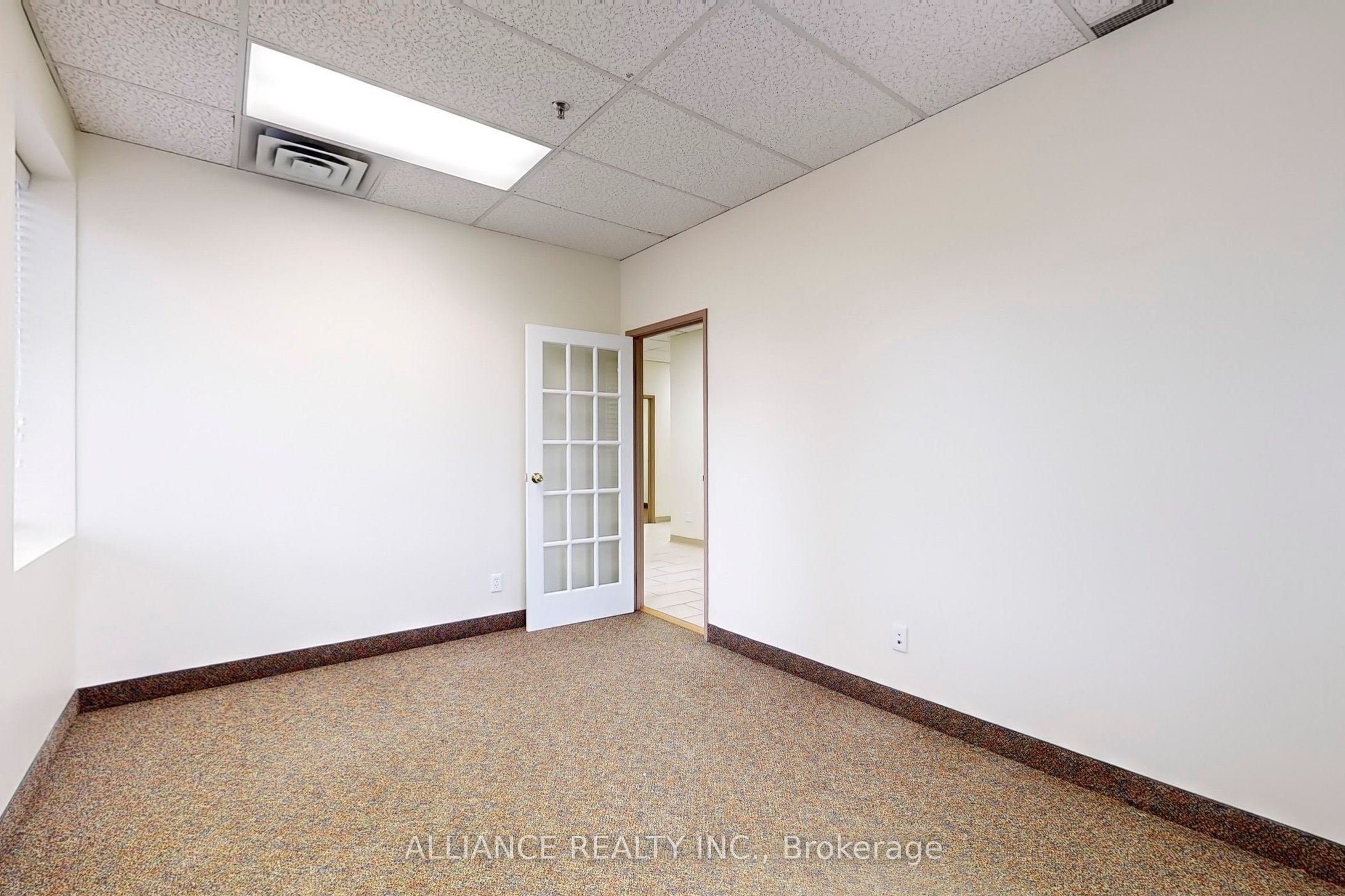 #2nd Flr - 134 Main Street Property Photo 32