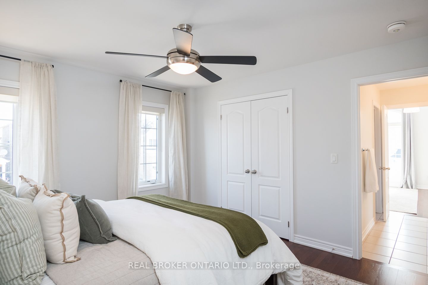 300 Mcgibbon Drive Property Photo 20