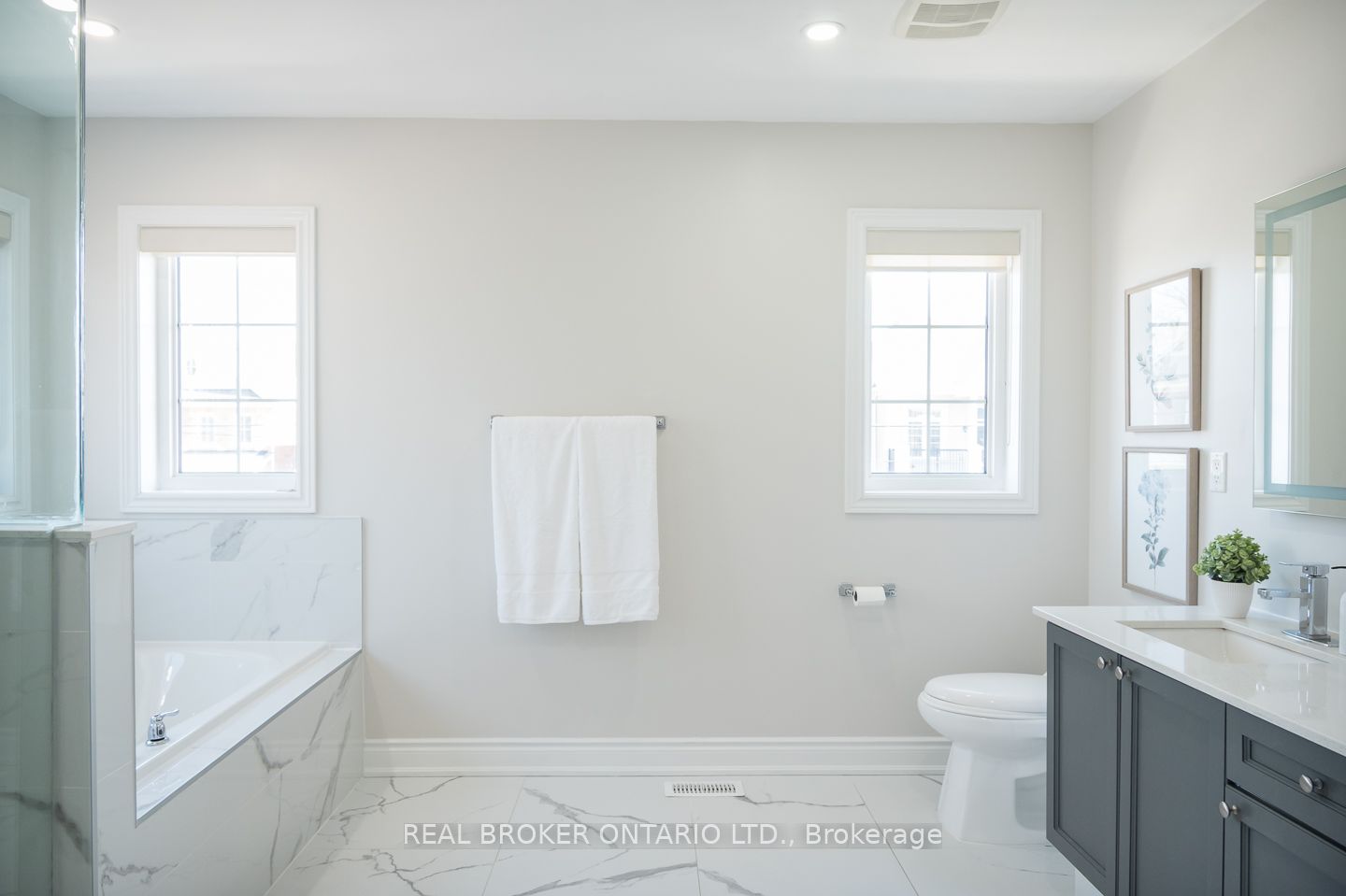 300 Mcgibbon Drive Property Photo 32