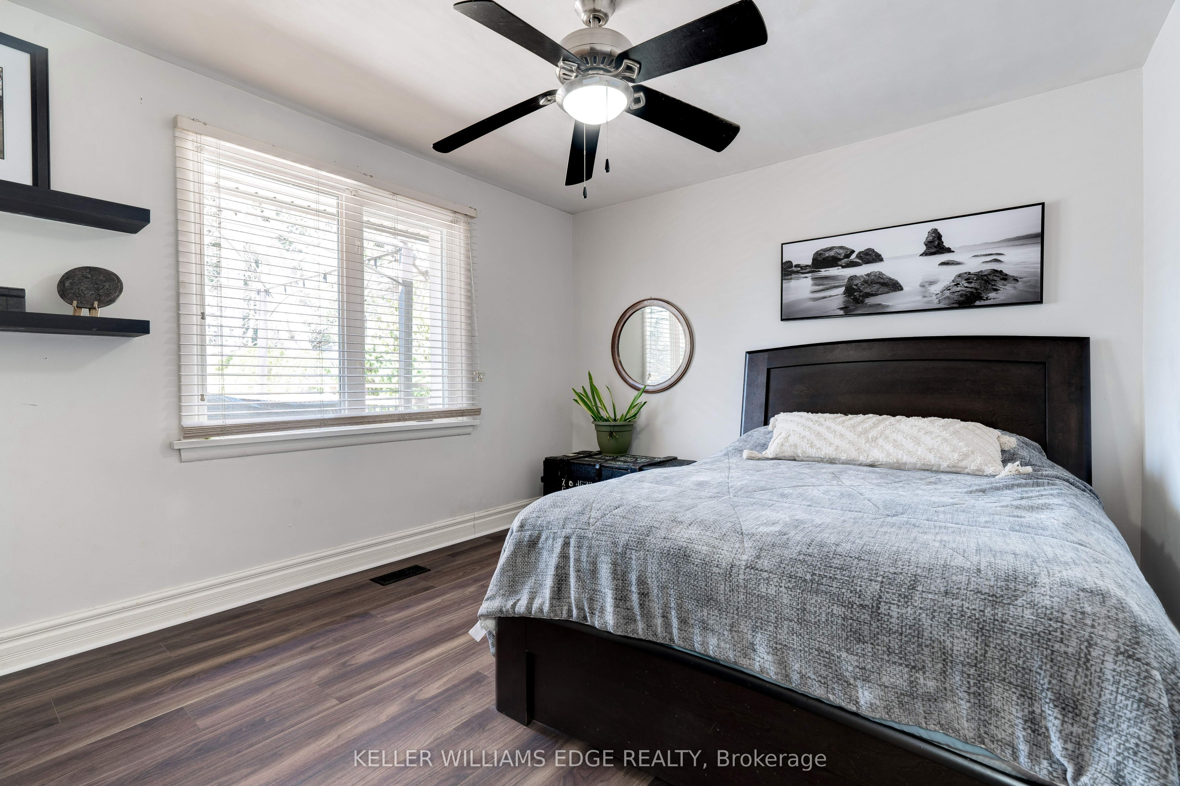4391 Lakeshore Road Property Photo 24