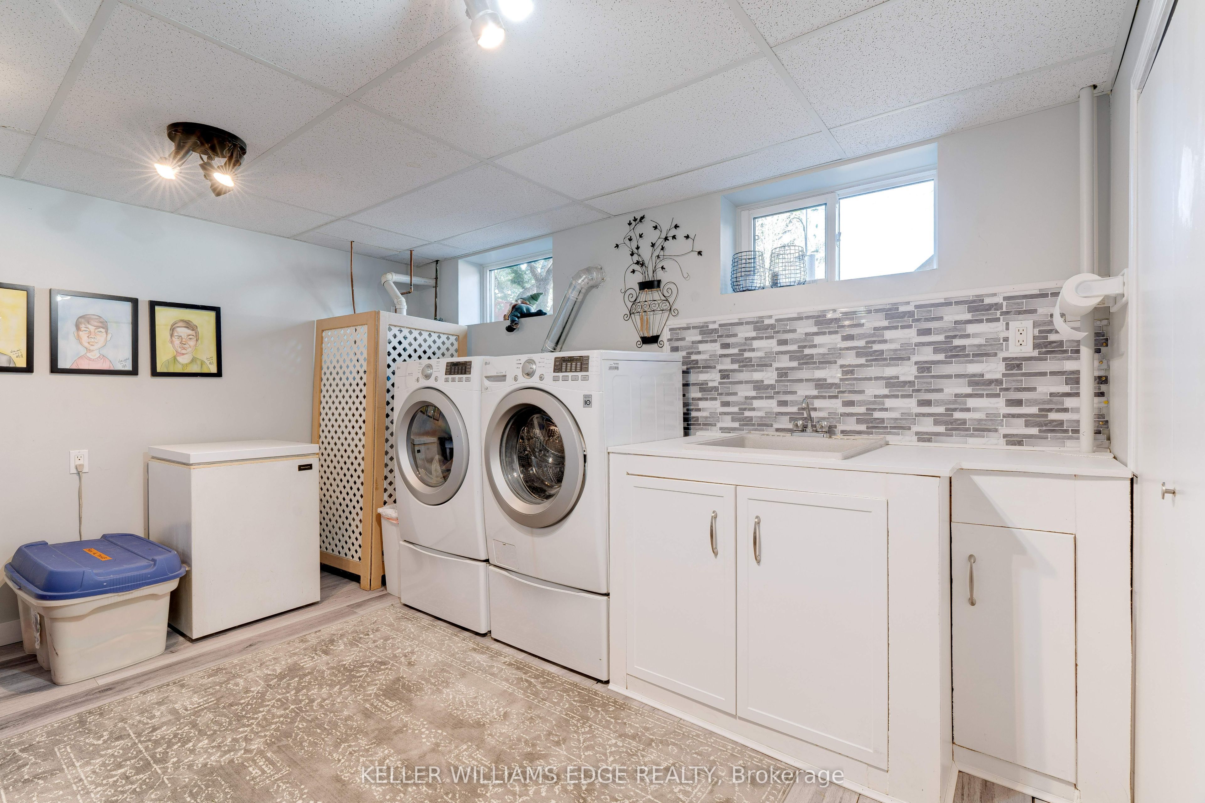 4391 Lakeshore Road Property Photo 35